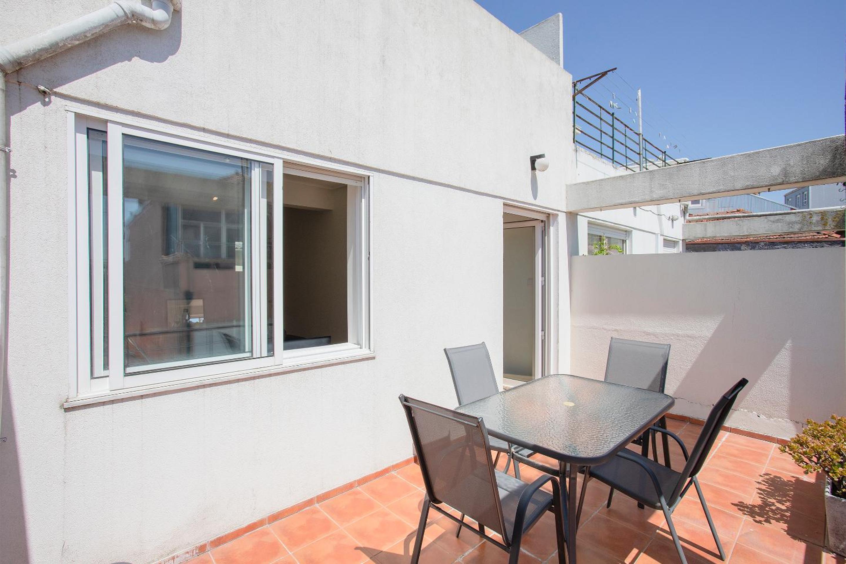 Liiiving in Porto - Downtown Balcony Apartment