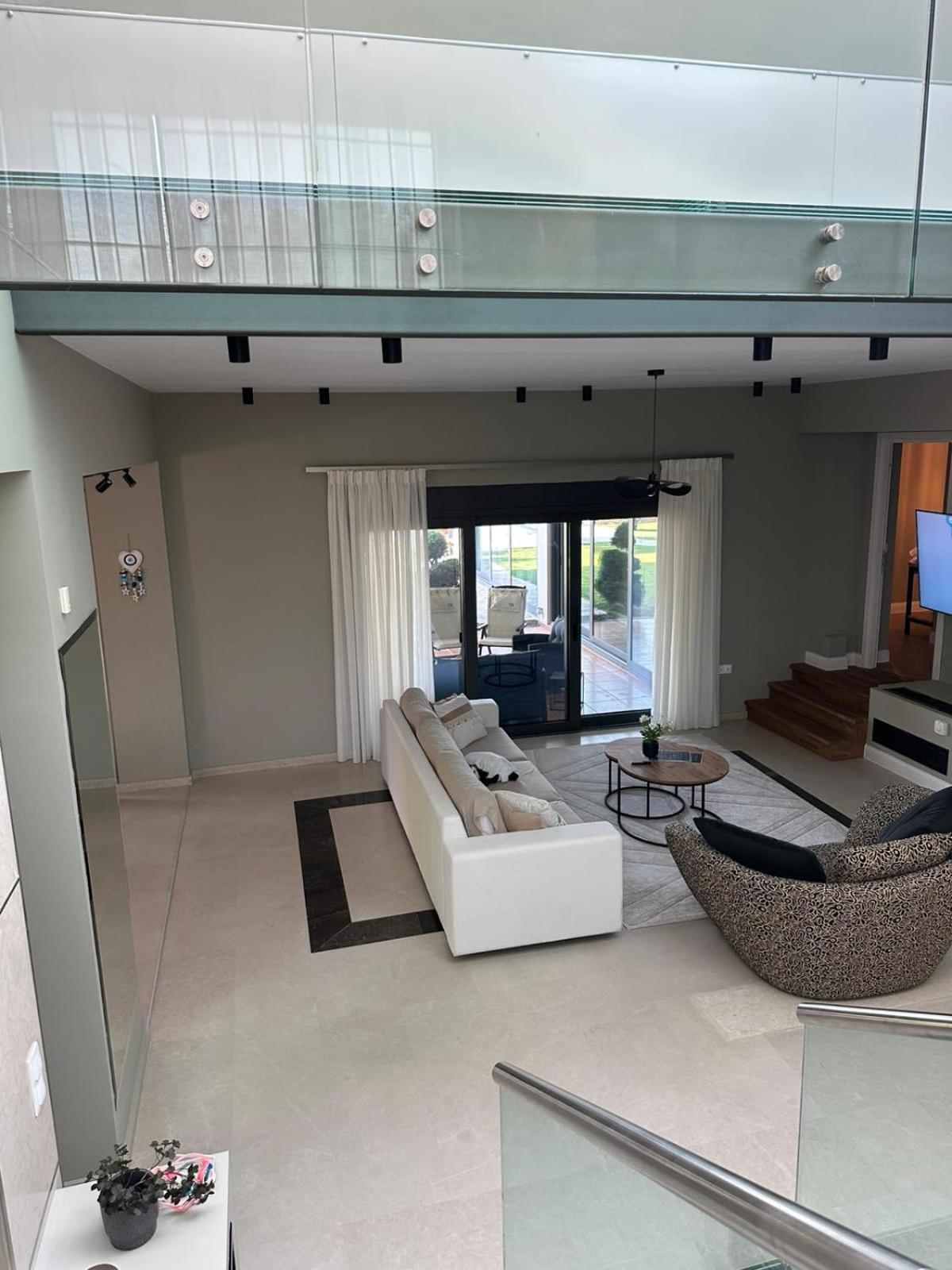 Evia Palm Beach Villa
