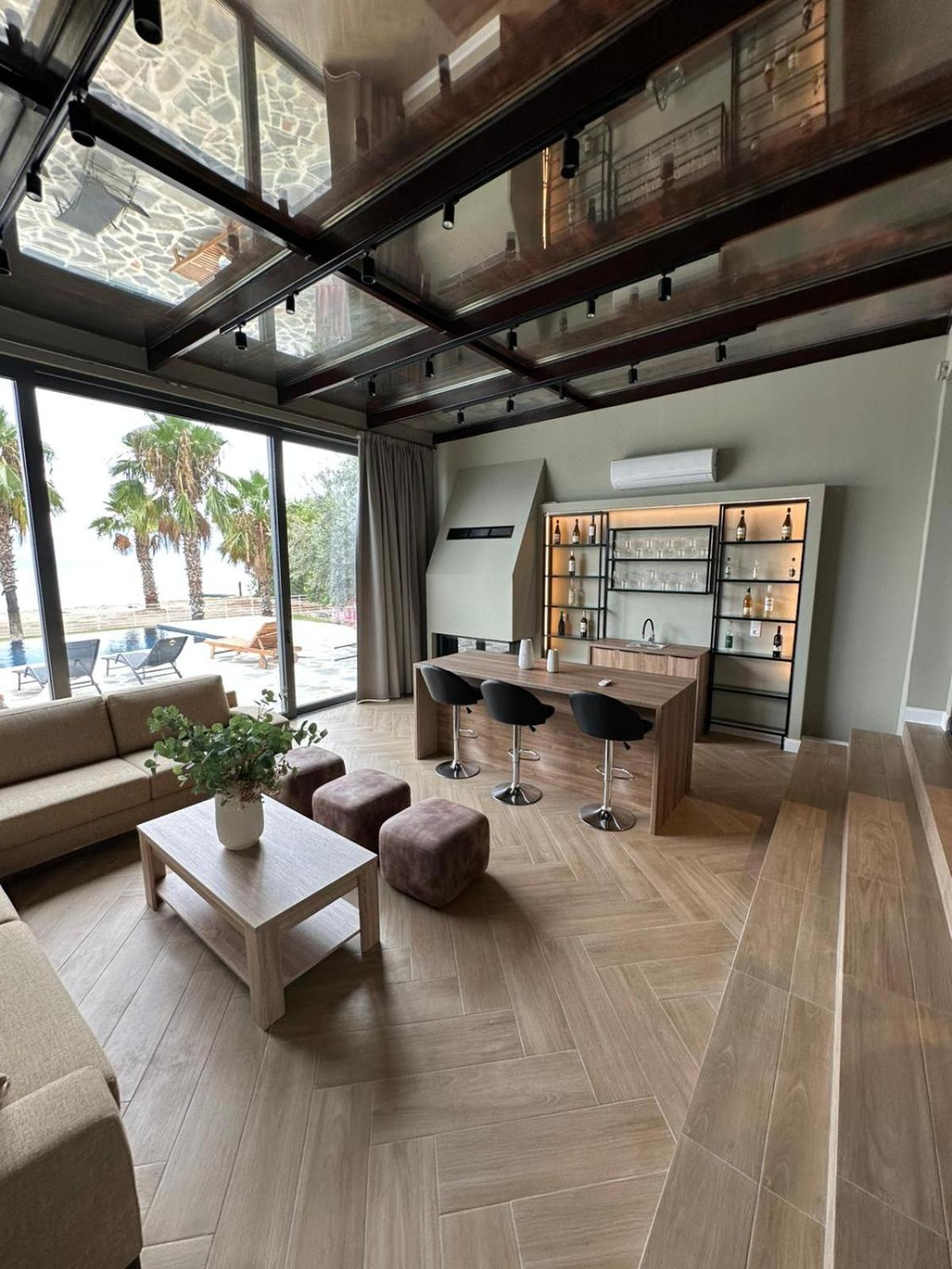 Evia Palm Beach Villa