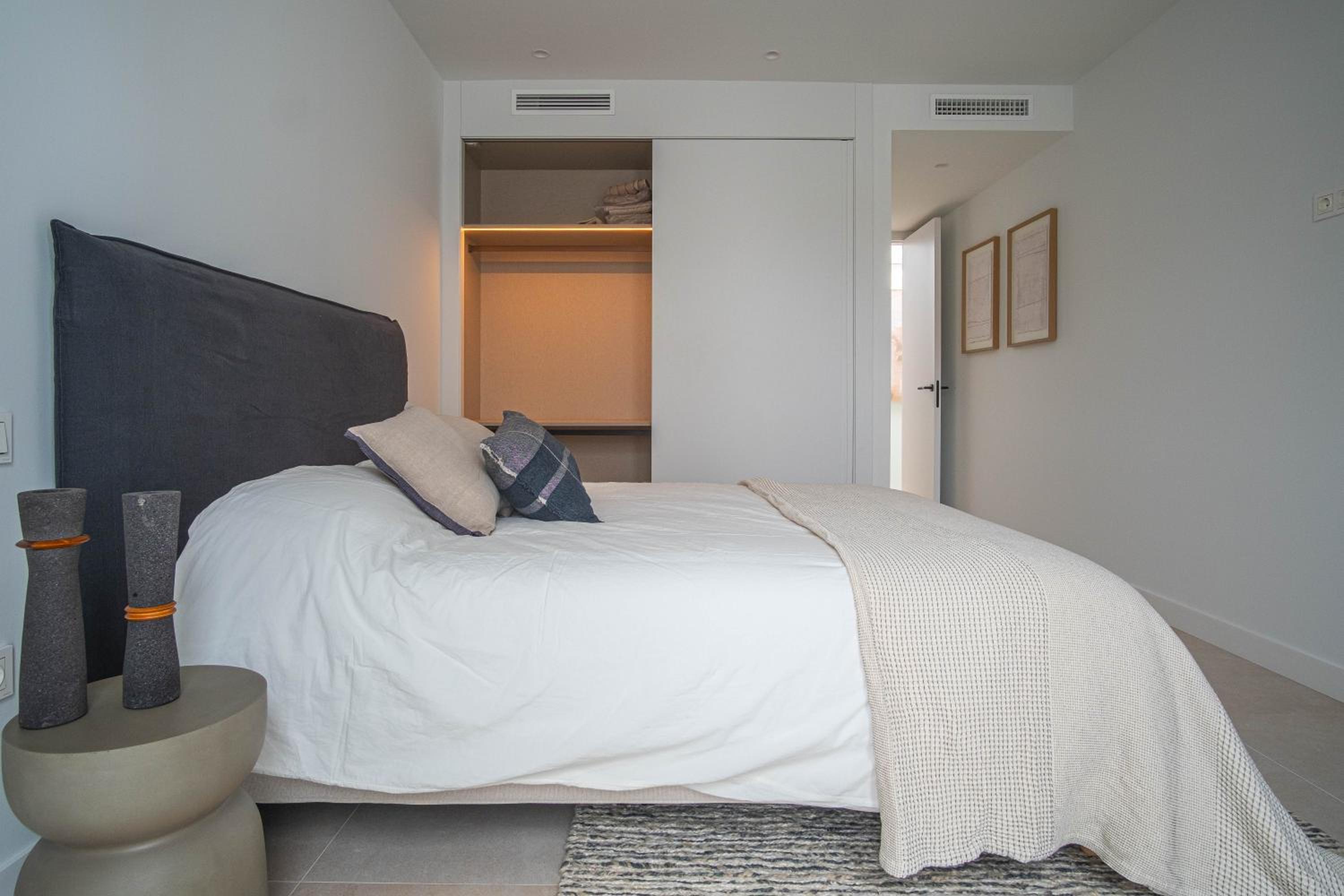 Luxury Villa Sunset Hills by ELE Apartments