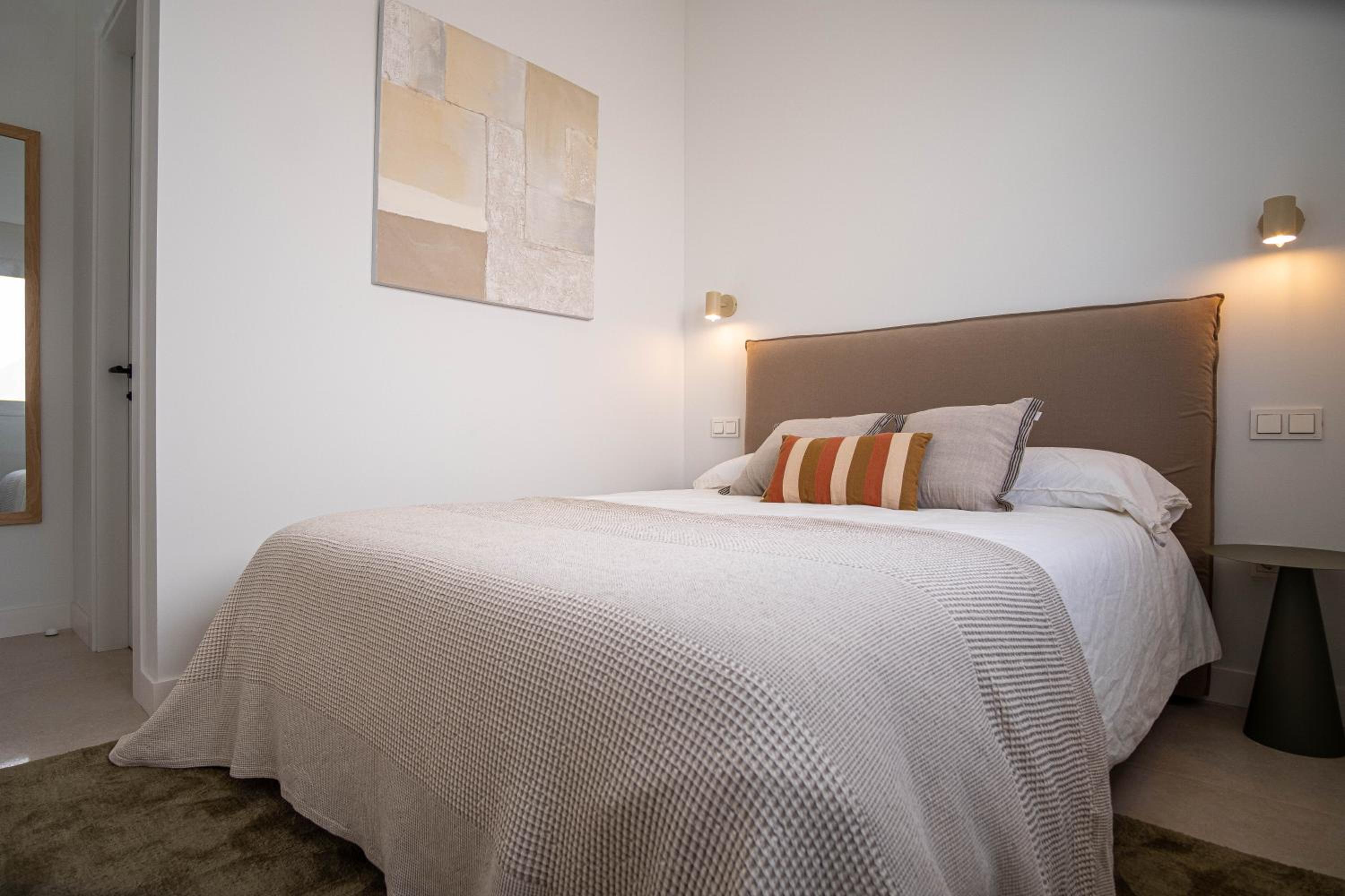 Luxury Villa Sunset Hills by ELE Apartments