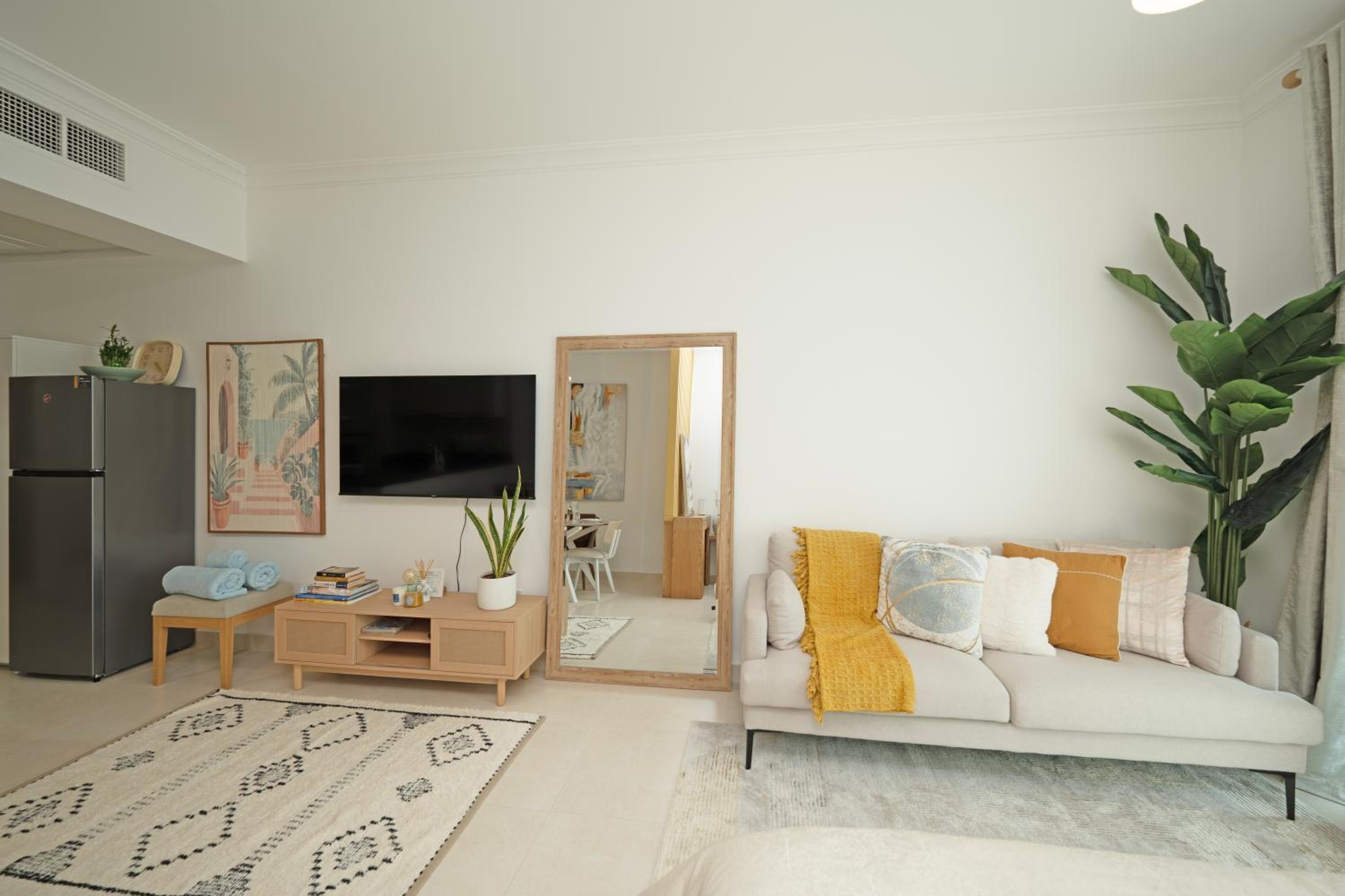 Studio Apartment - Yas Adventure by M