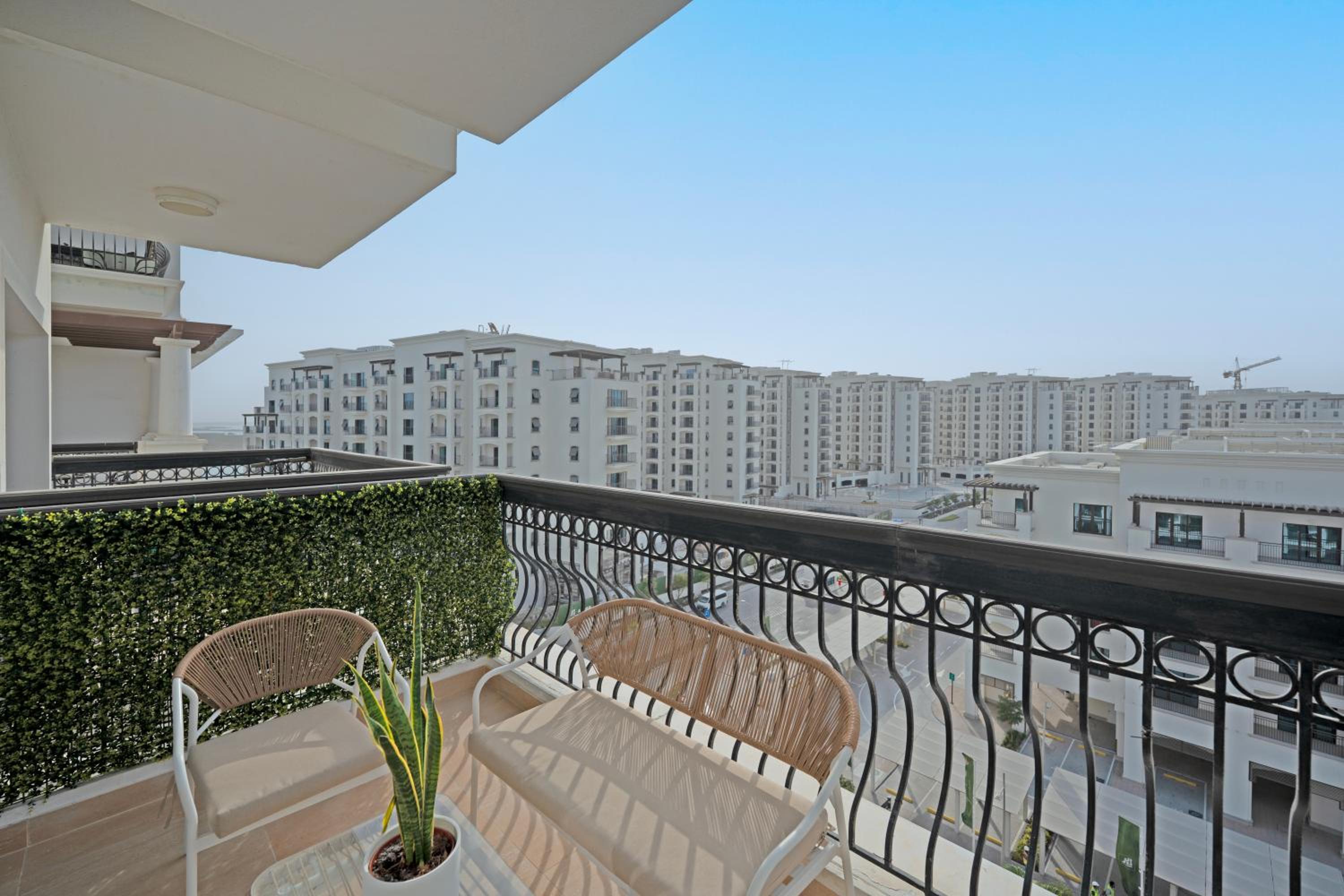 Studio Apartment - Yas Adventure by M