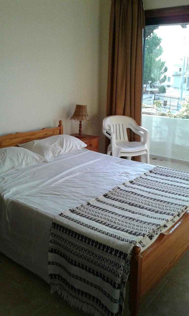 Nicos & Olympia Apartments