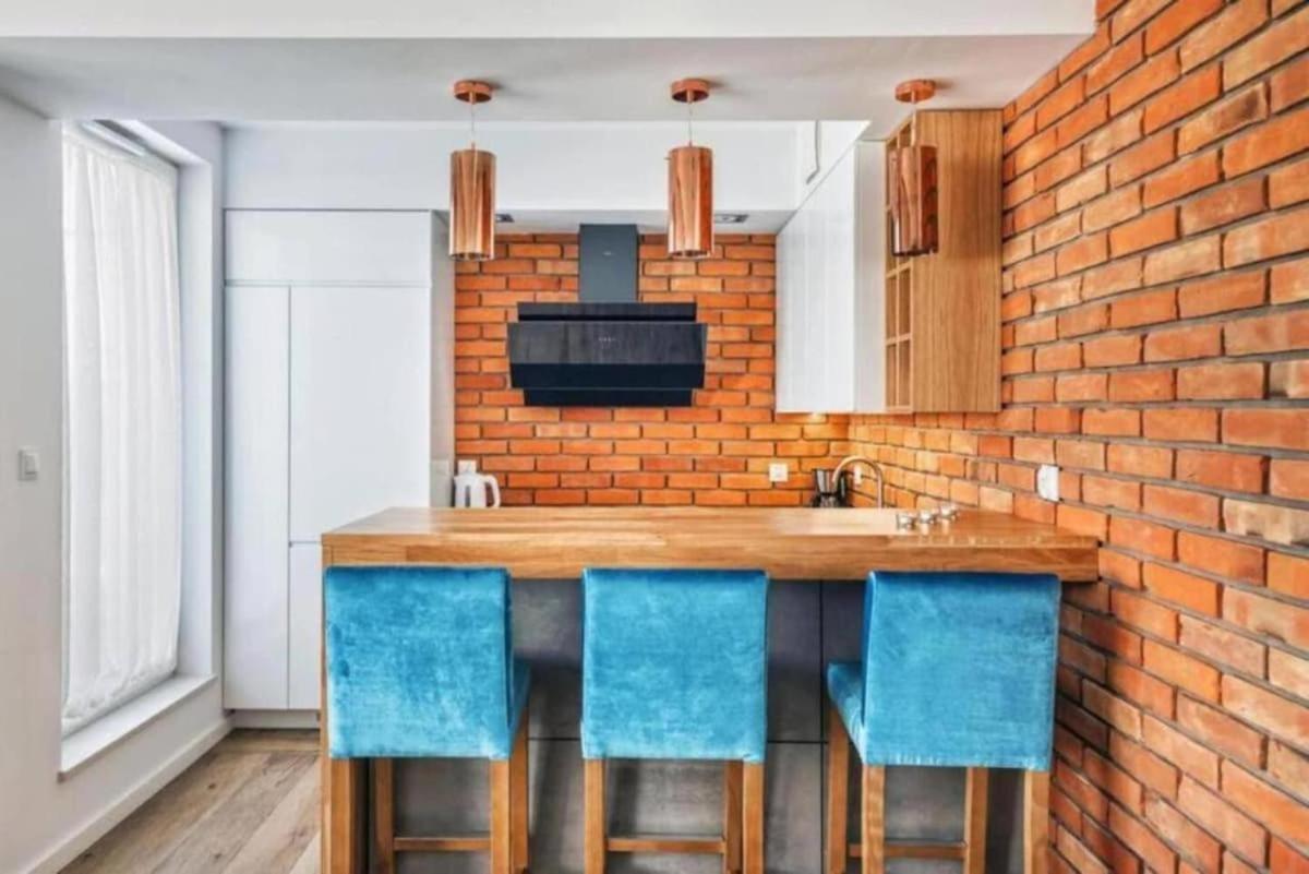 Close-Golden Apartments Gdansk - Cozy and Bright - Great Location &Swietej Barbary