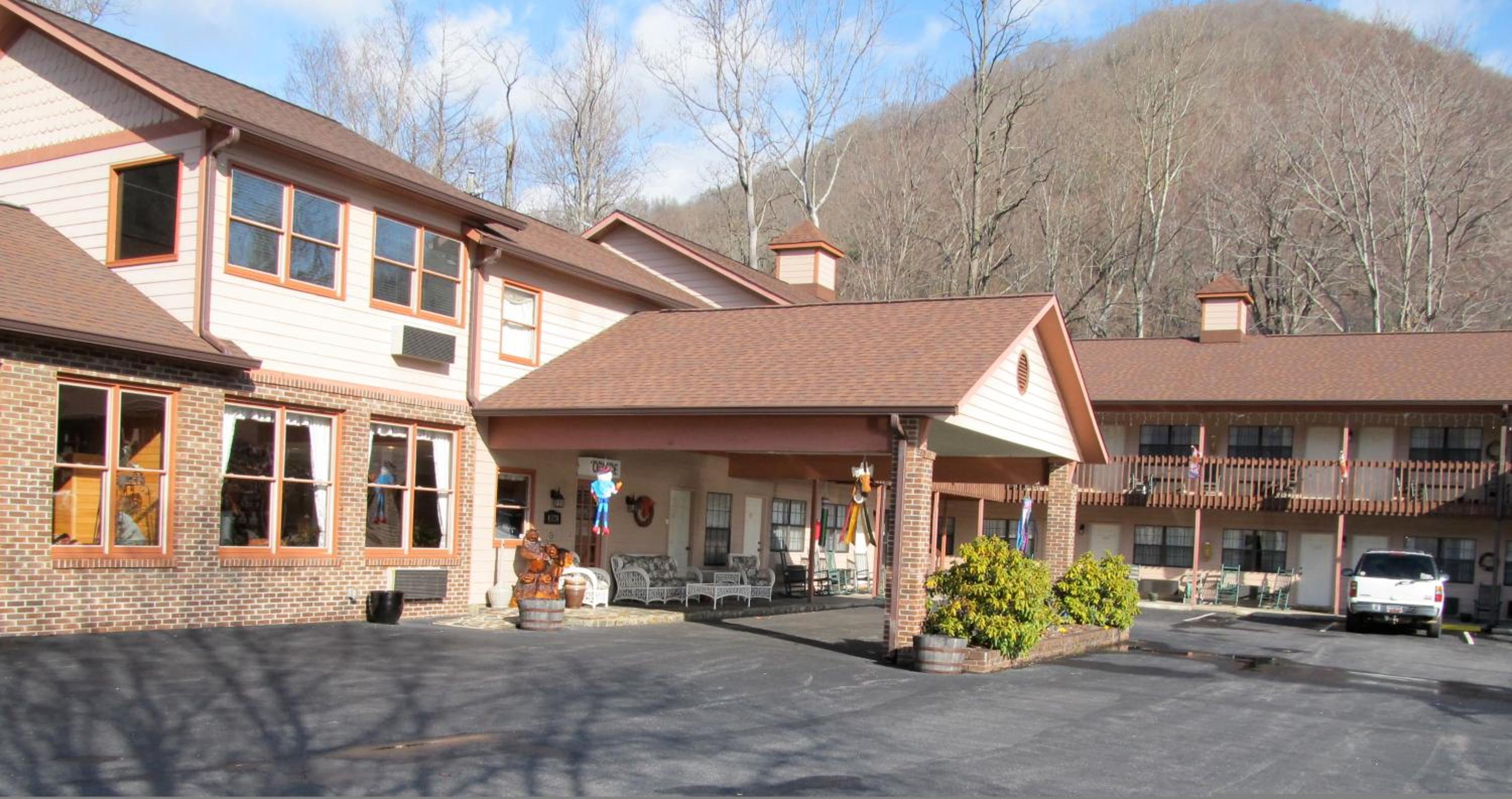 Jonathan Creek Inn