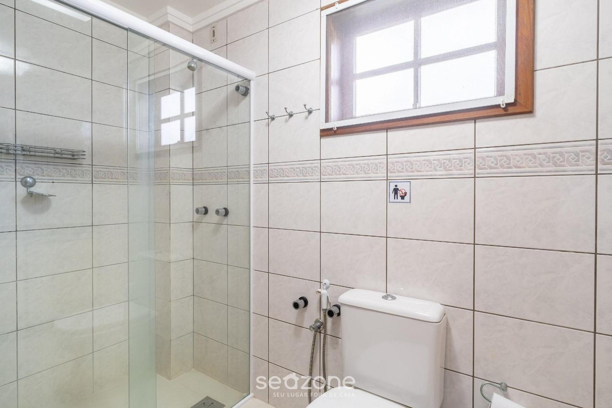 Duplex w/pool 800m from the beach in Jurerê DME025