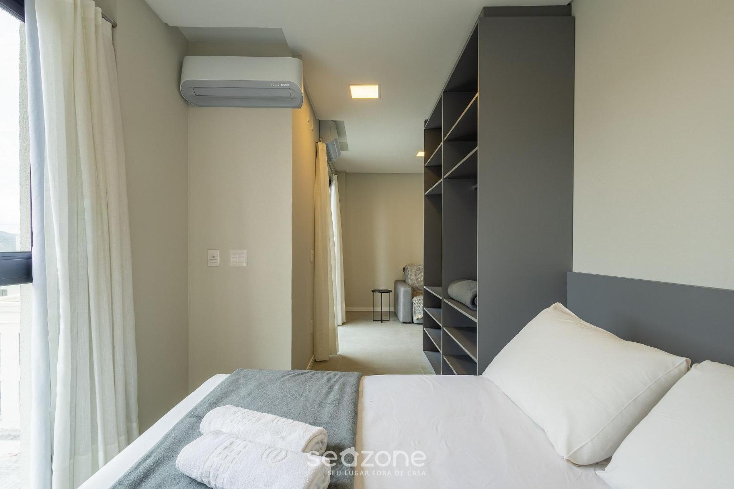Your exclusive stay just steps from the sea in Meia Praia - FFS!