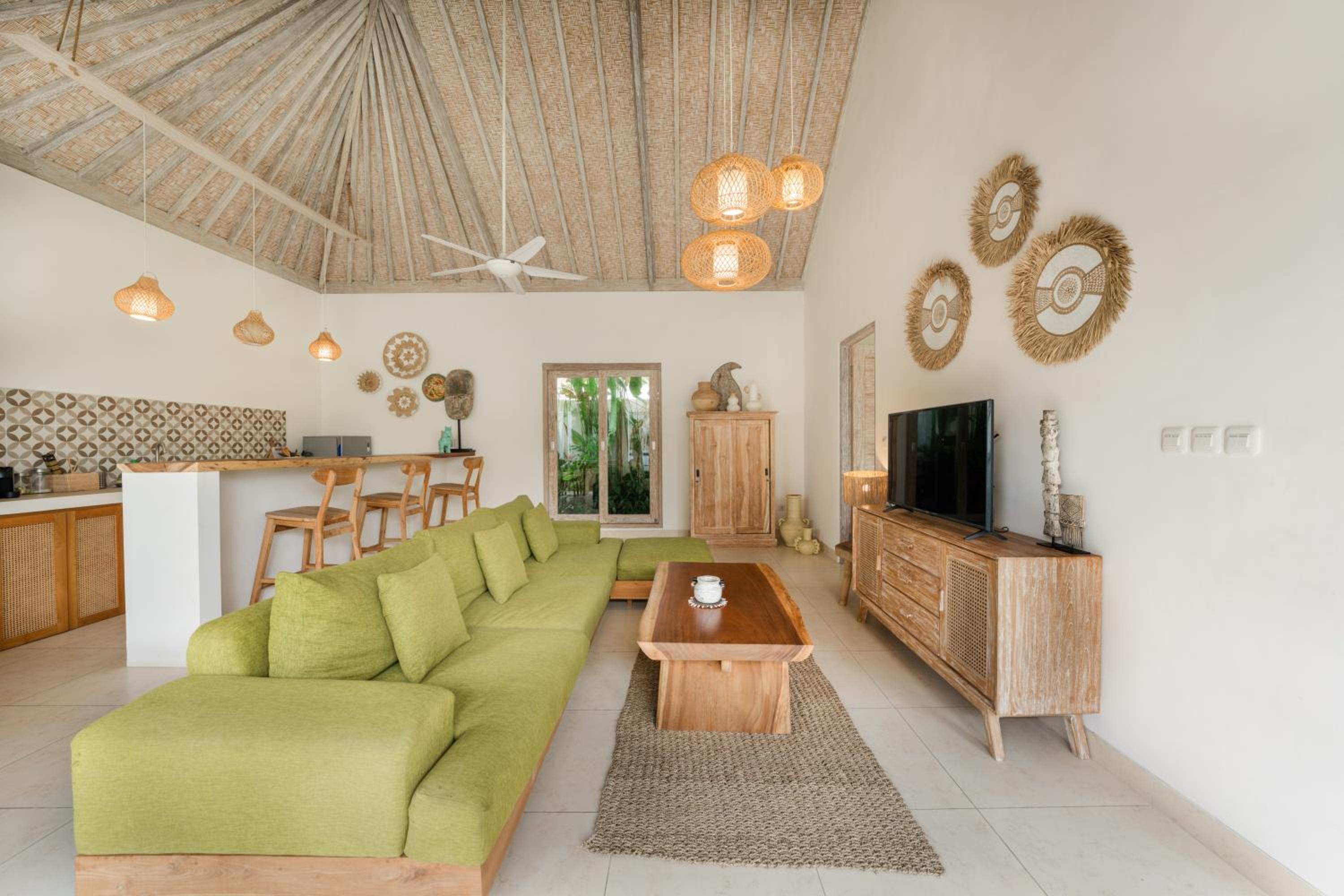 Villa Anna Lou 1BR Boho Escape in Seminyak