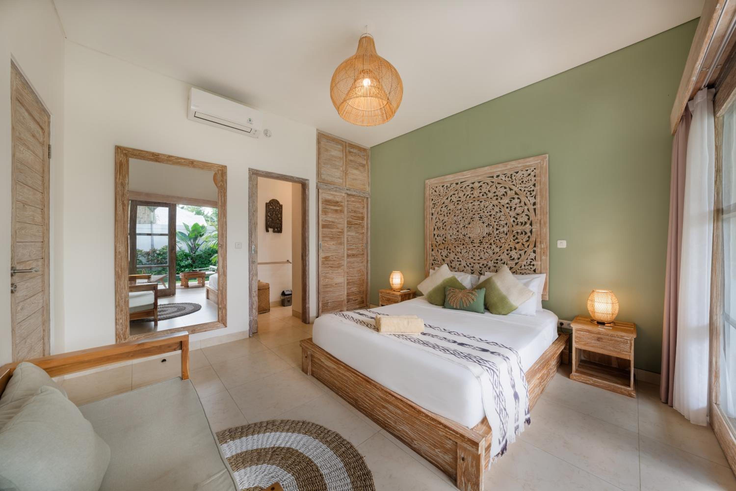 Villa Anna Lou 1BR Boho Escape in Seminyak