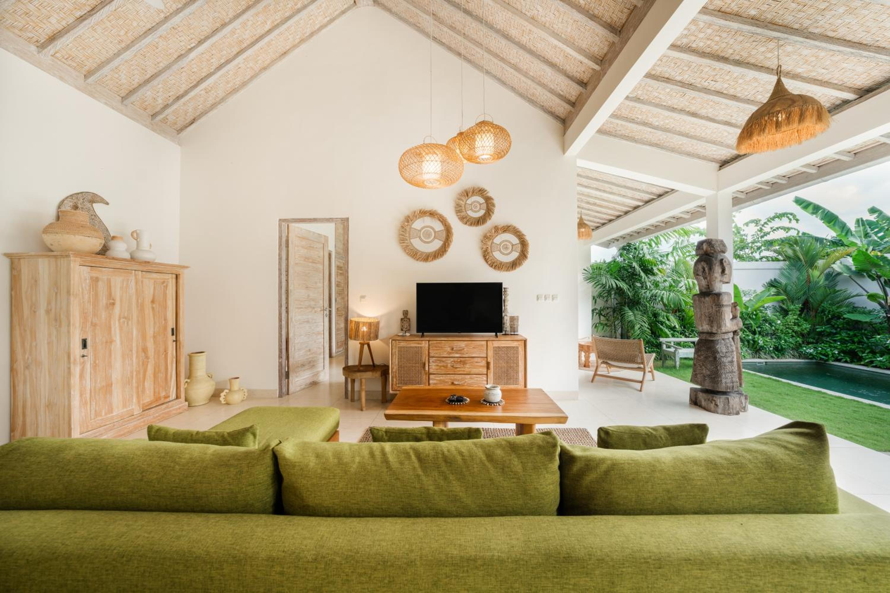 Villa Anna Lou 1BR Boho Escape in Seminyak