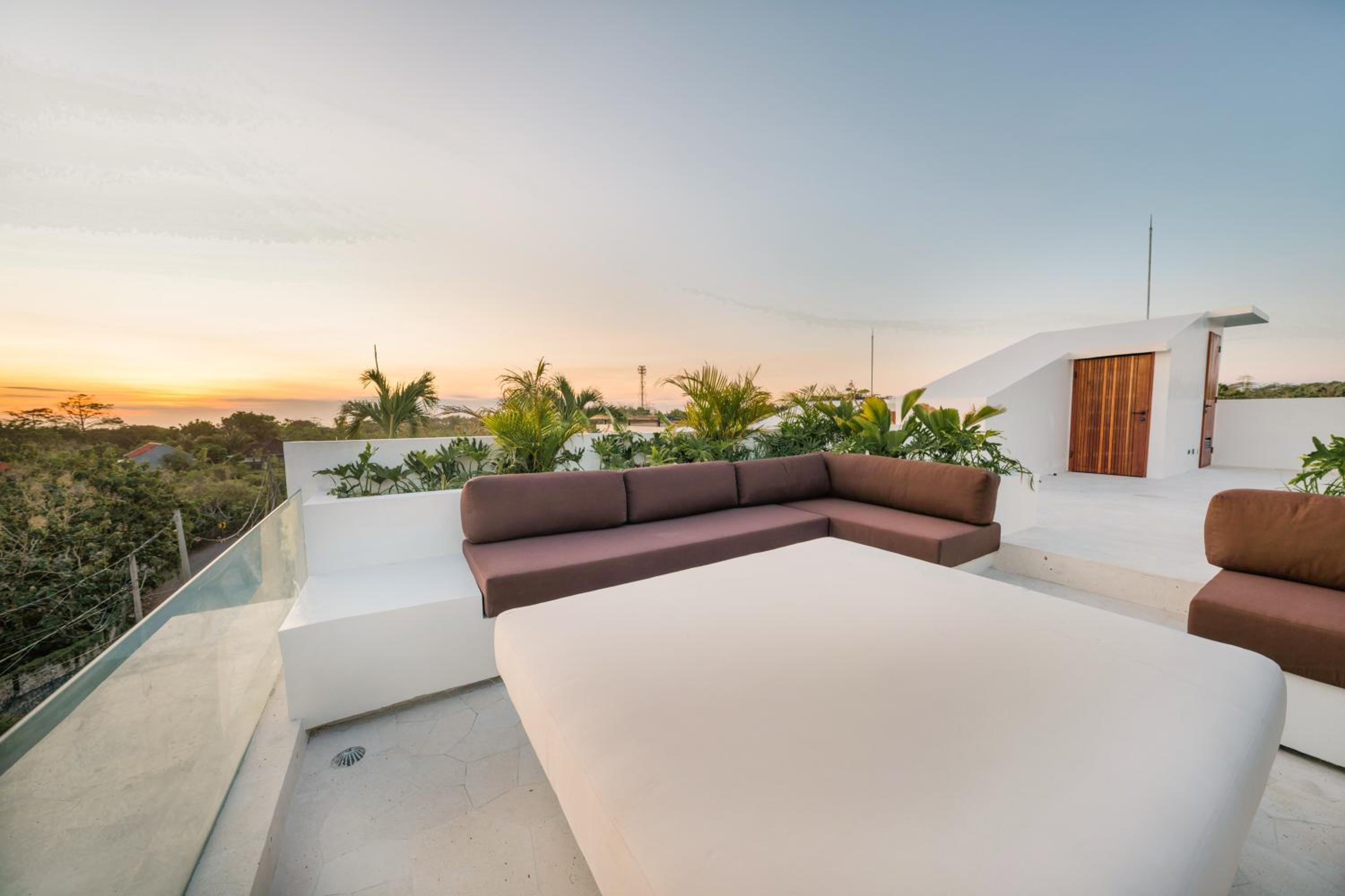 The View Uluwatu 2BR Luxury Villa Ocean View and Rooftop