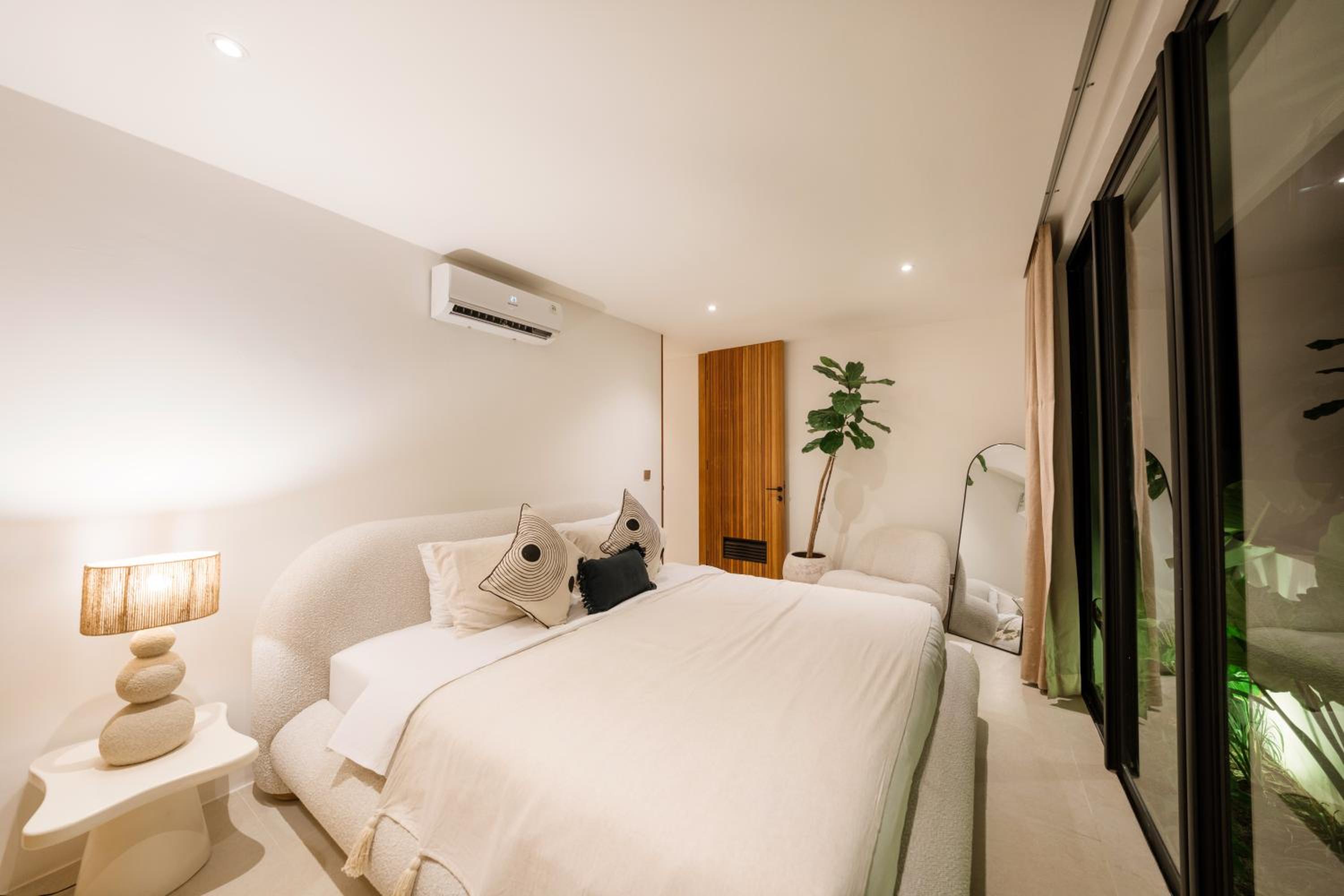 The View Uluwatu 2BR Luxury Villa Ocean View and Rooftop
