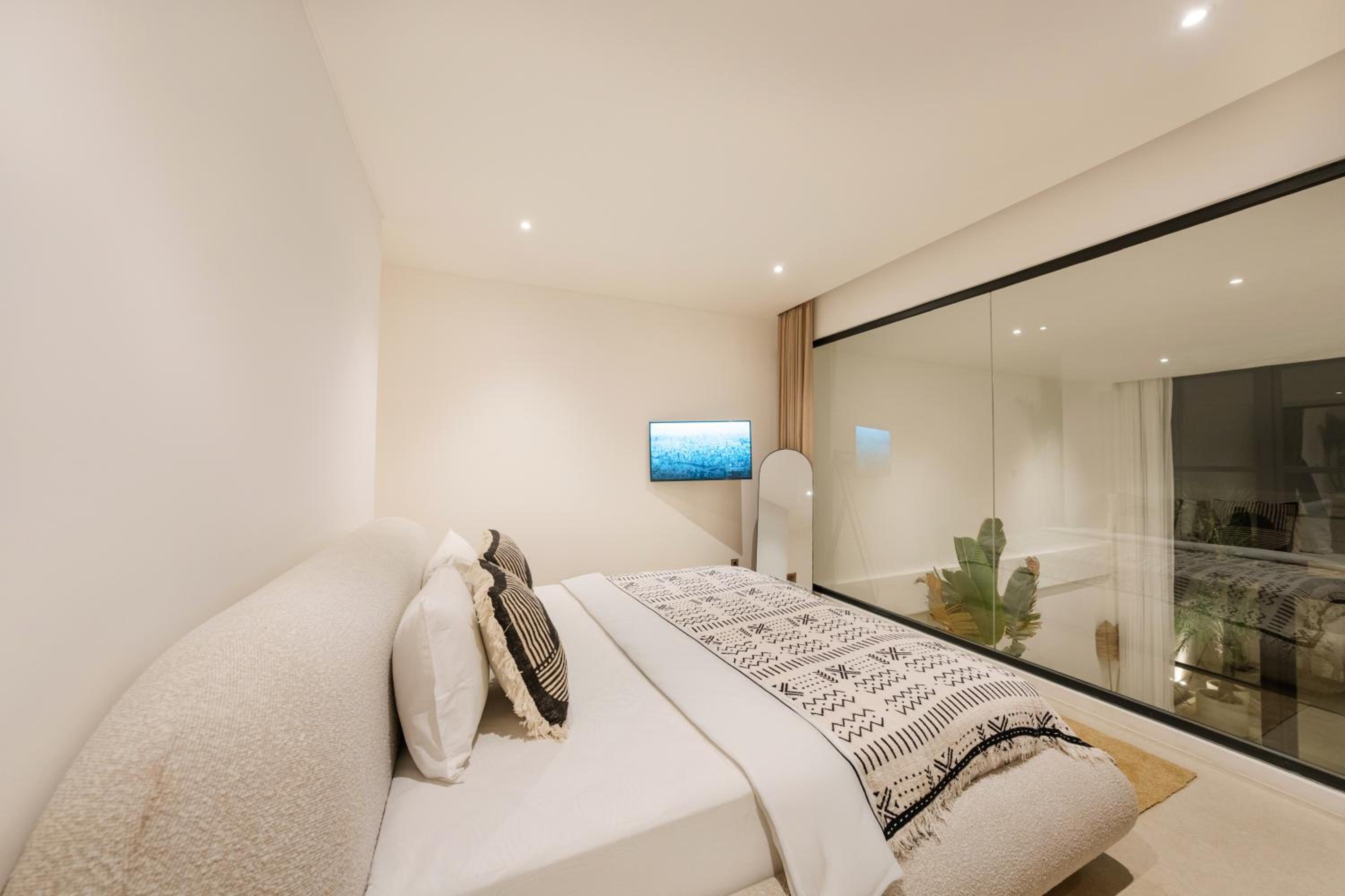 The View Uluwatu 2BR Luxury Villa Ocean View and Rooftop