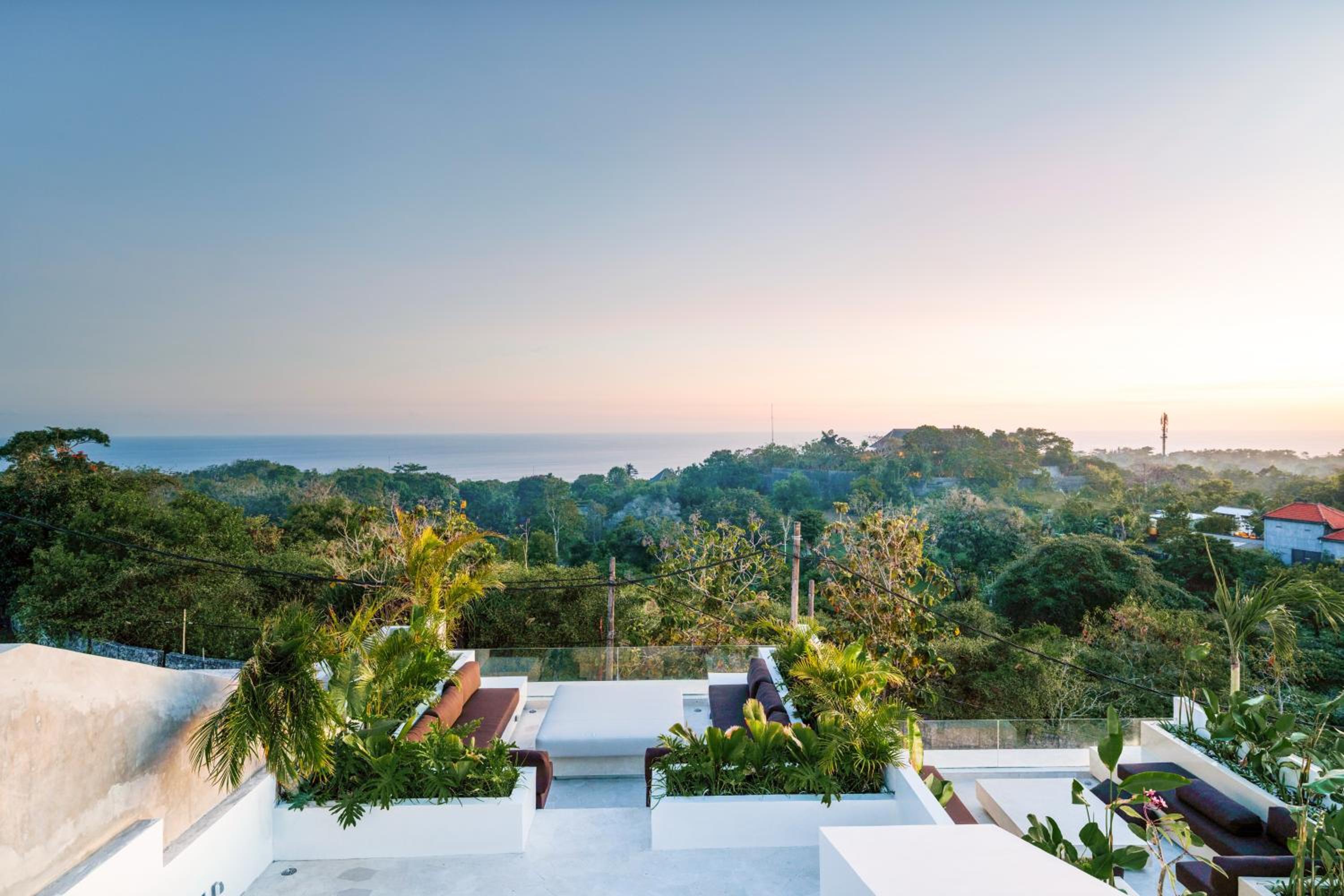 The View Uluwatu 2BR Luxury Villa Ocean View and Rooftop