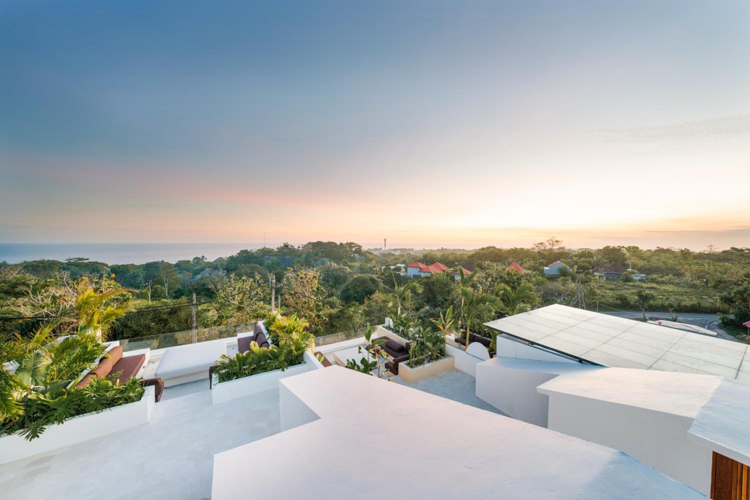 The View Uluwatu 2BR Luxury Villa Ocean View and Rooftop