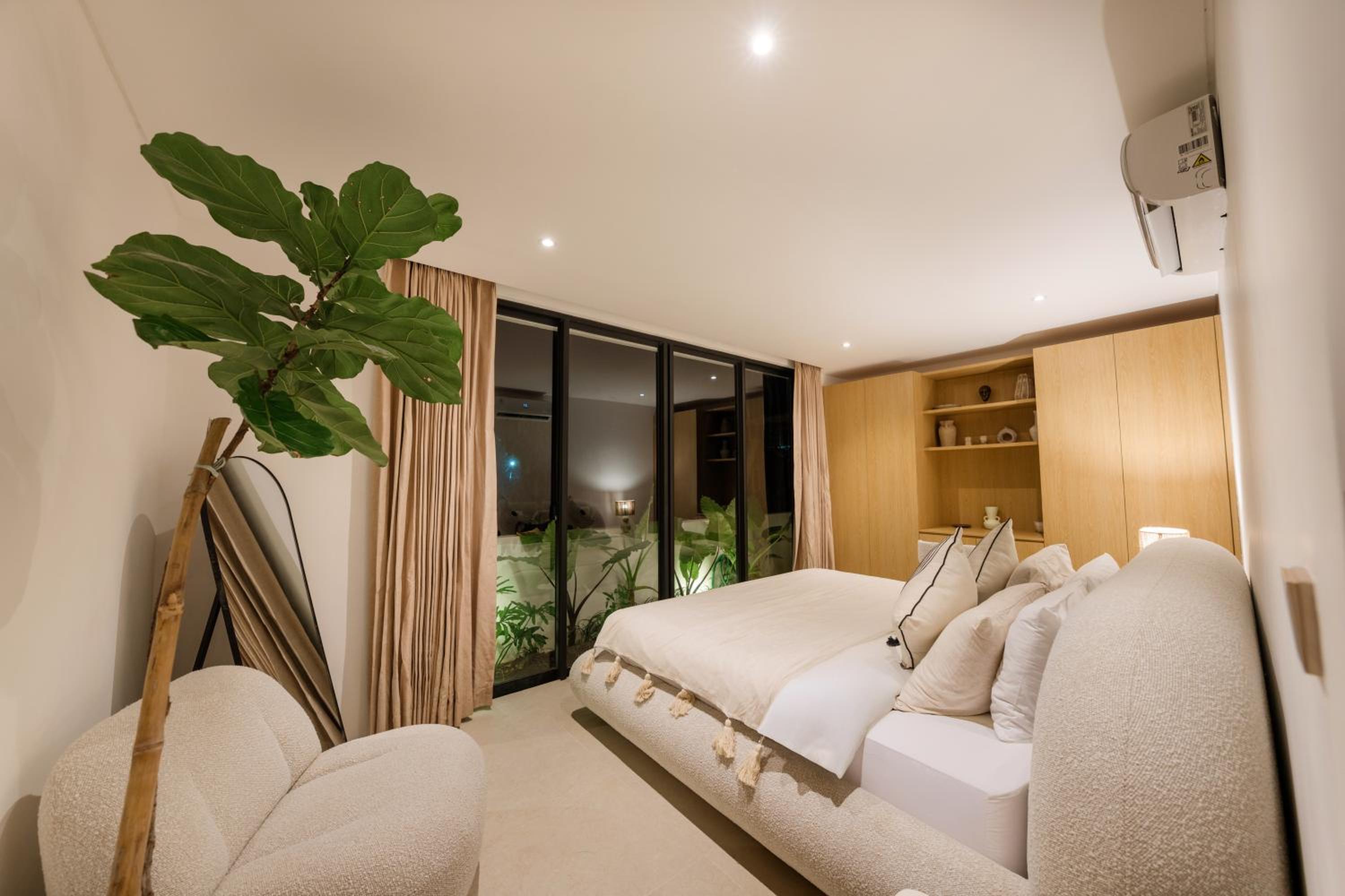 The View Uluwatu 2BR Luxury Villa Ocean View and Rooftop