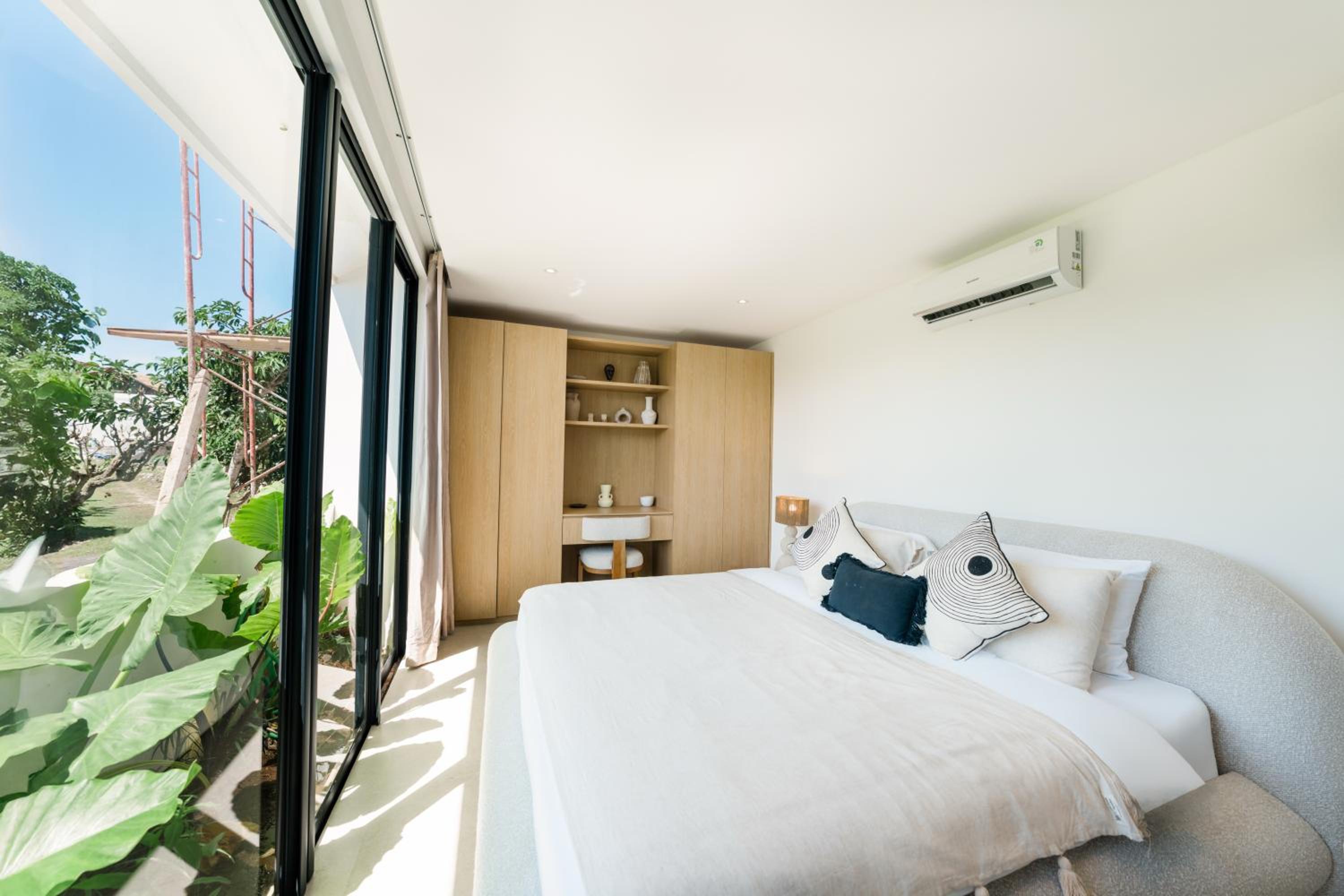 The View Uluwatu 2BR Luxury Villa Ocean View and Rooftop