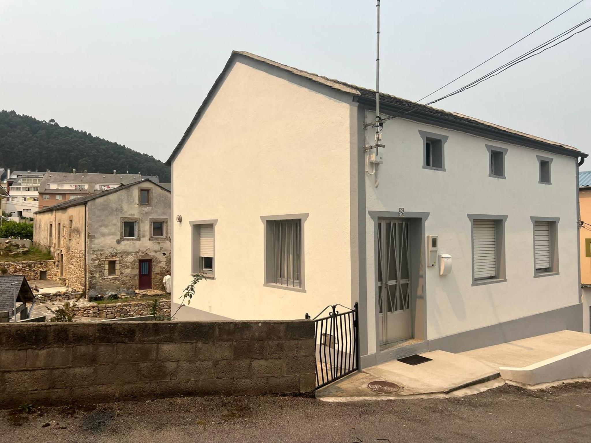Casa das Pasadiñas-Burela