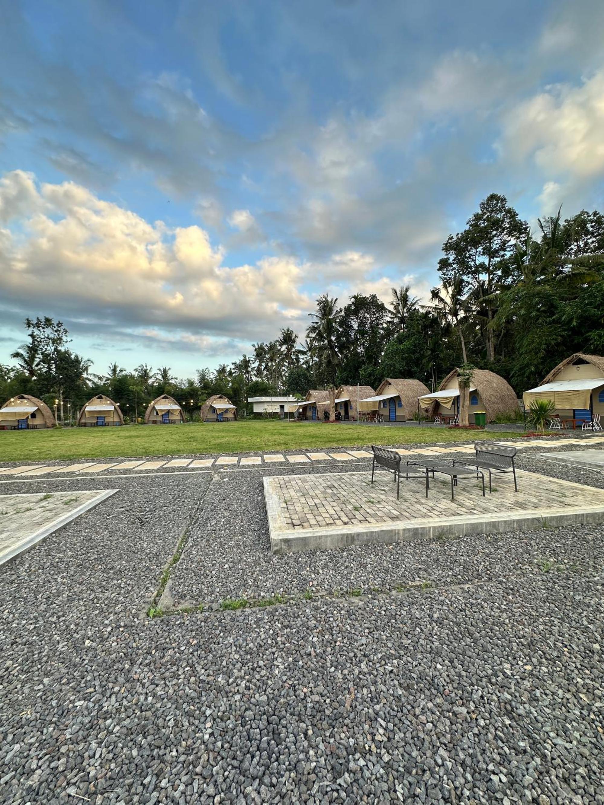 Bukit Langit Campventure