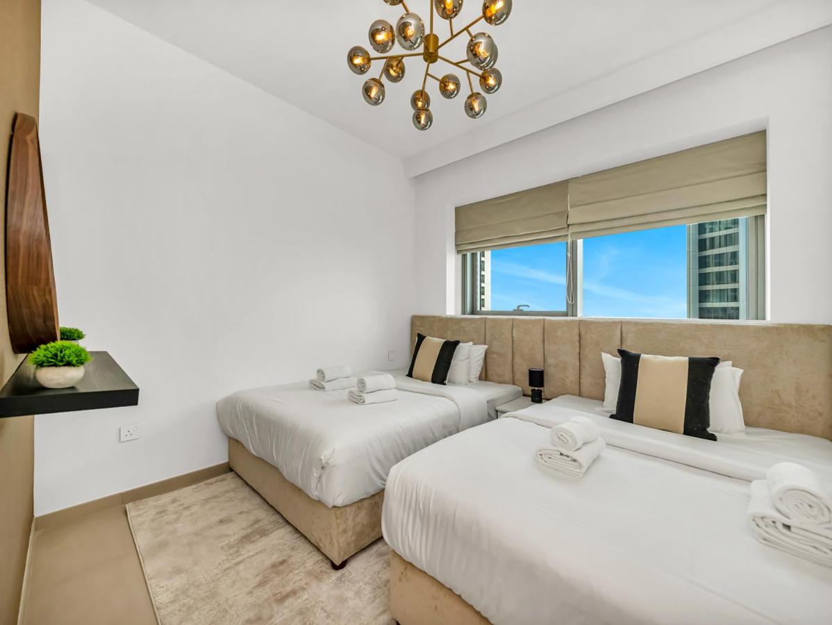 Royal Vista - Luxury 4BR Apartment at Downtown Views II - Downtown