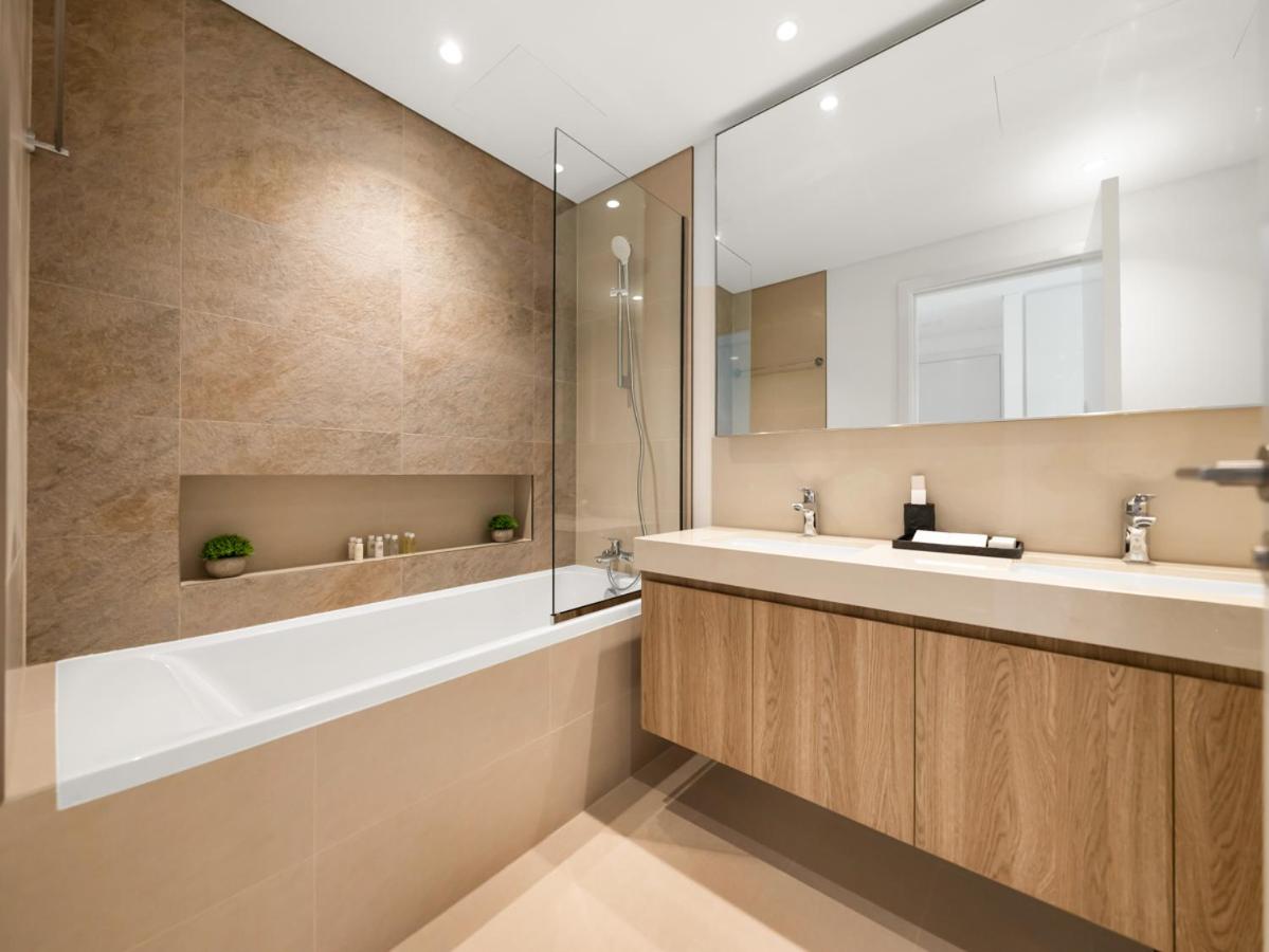 Royal Vista - Luxury 4BR Apartment at Downtown Views II - Downtown
