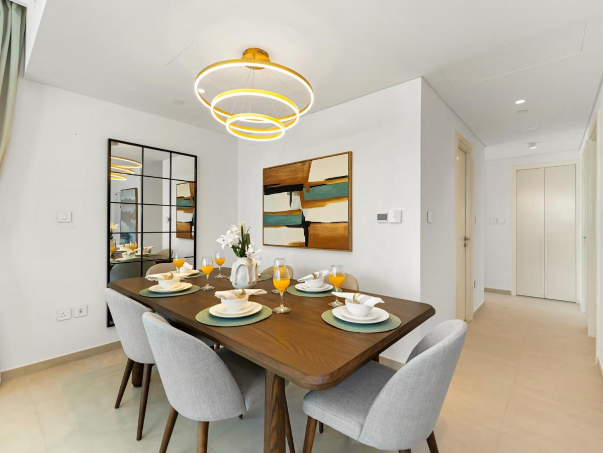 Royal Vista - Luxury 4BR Apartment at Downtown Views II - Downtown