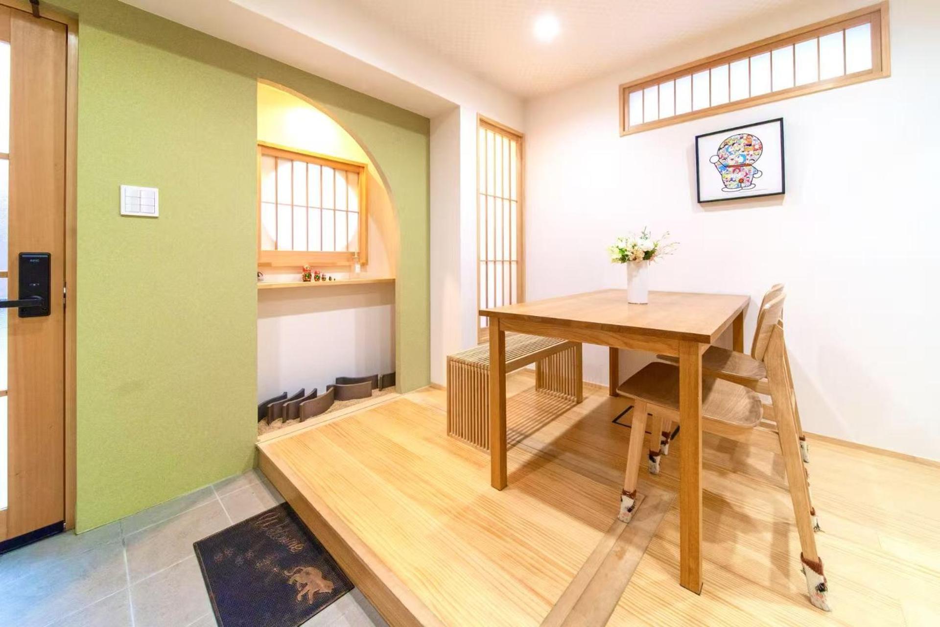夏様五条丹波口 Modern Kyoto Townhouse, Whole House