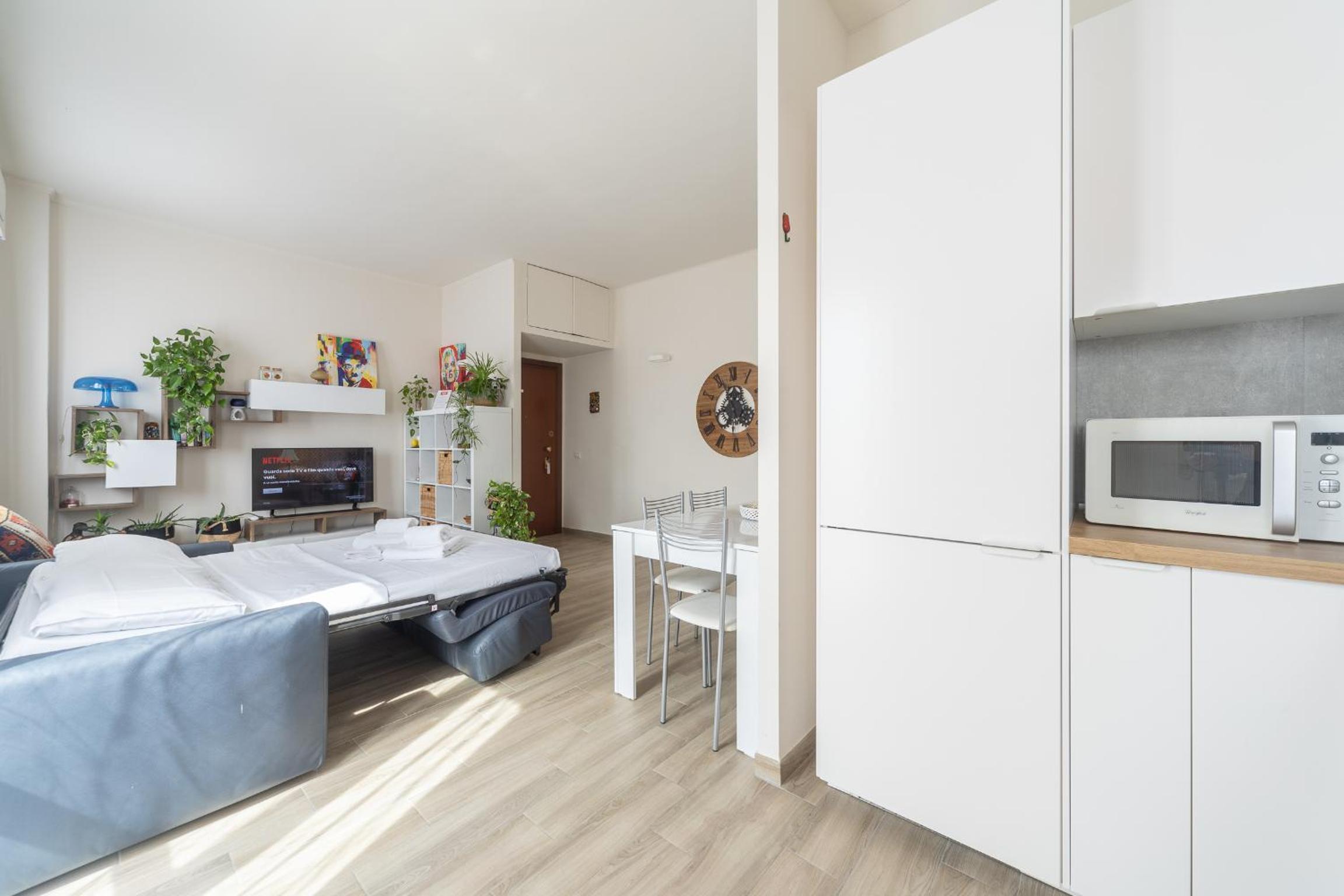 Stylish Porta Romana Apartment with terrace