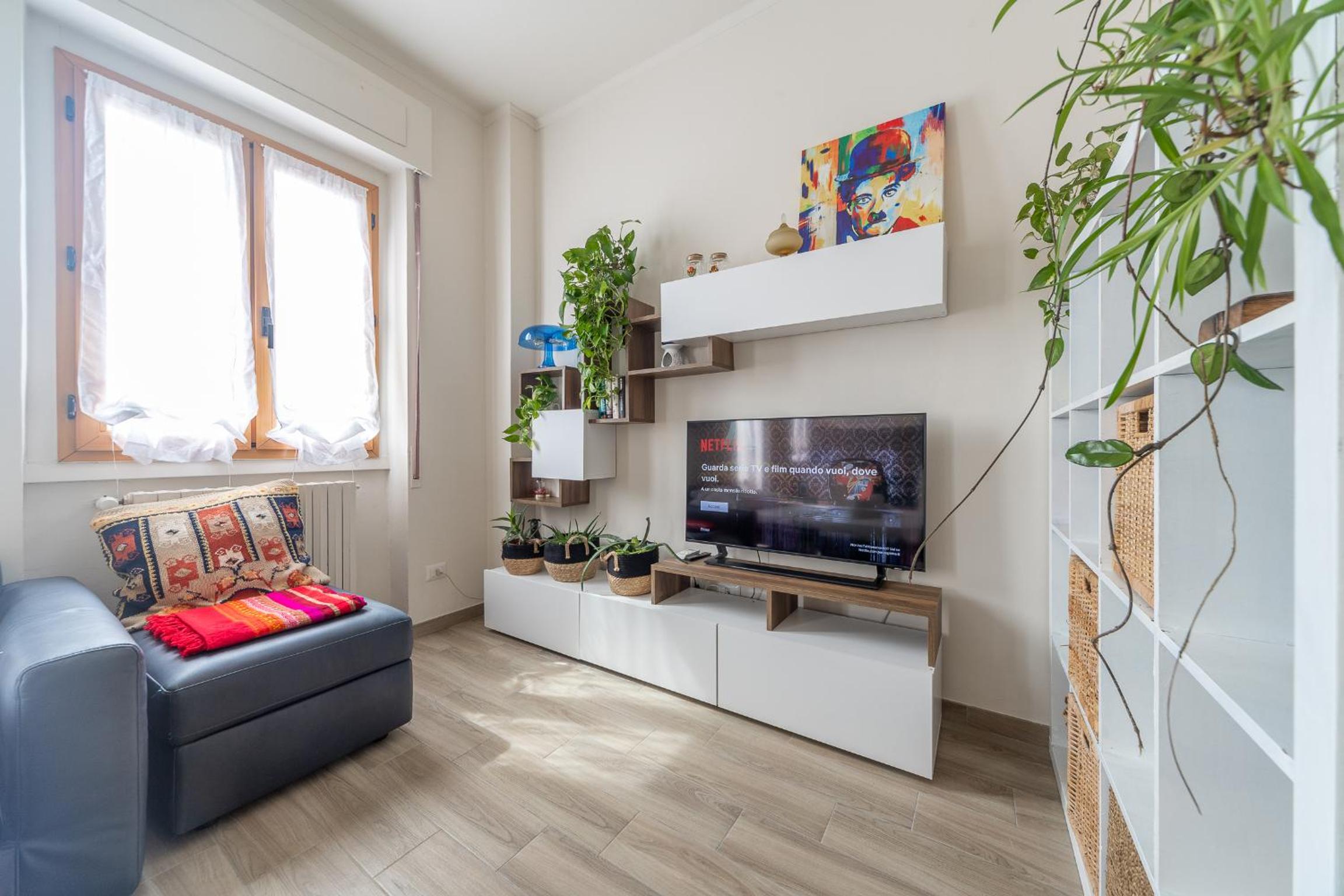 Stylish Porta Romana Apartment with terrace