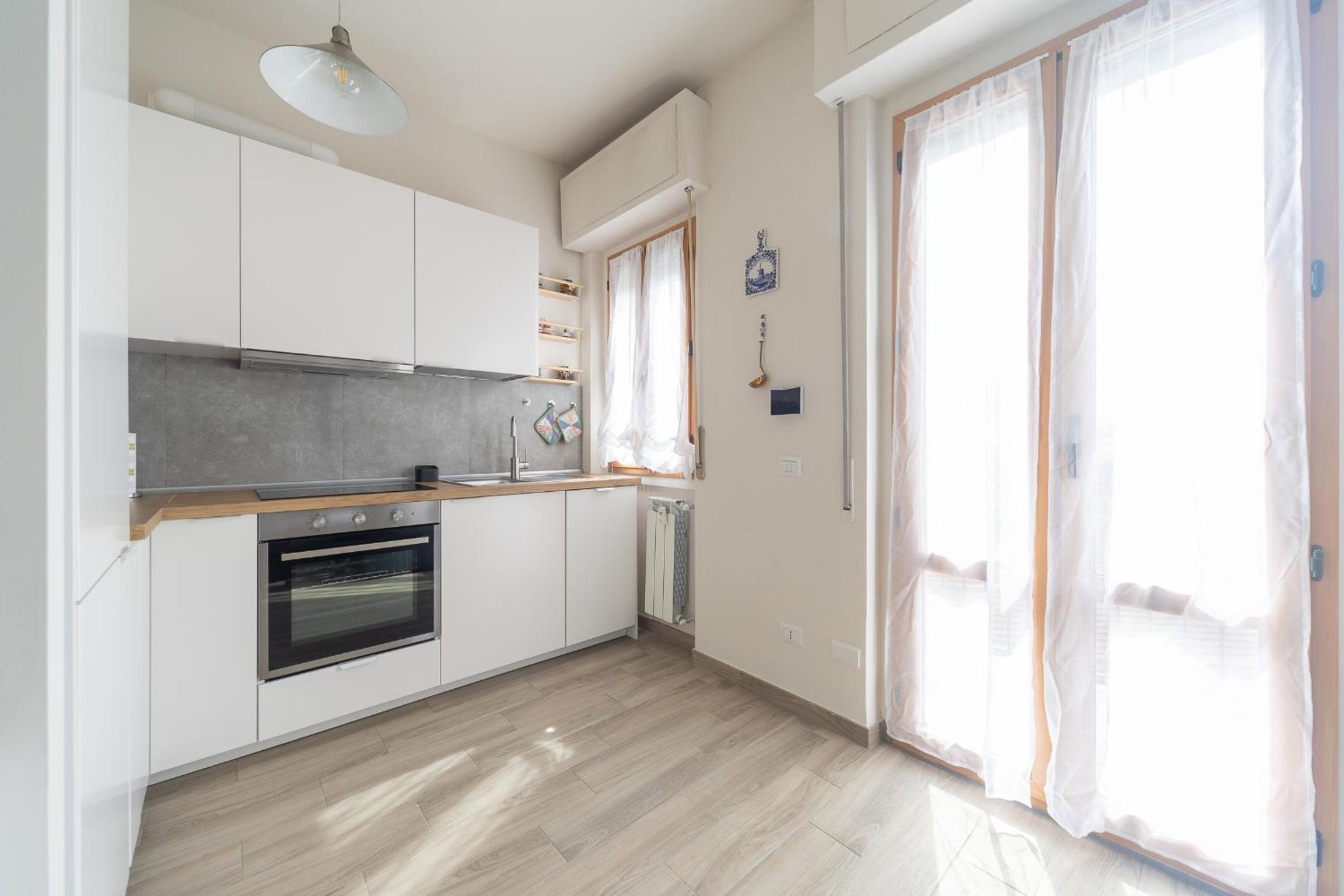 Stylish Porta Romana Apartment with terrace
