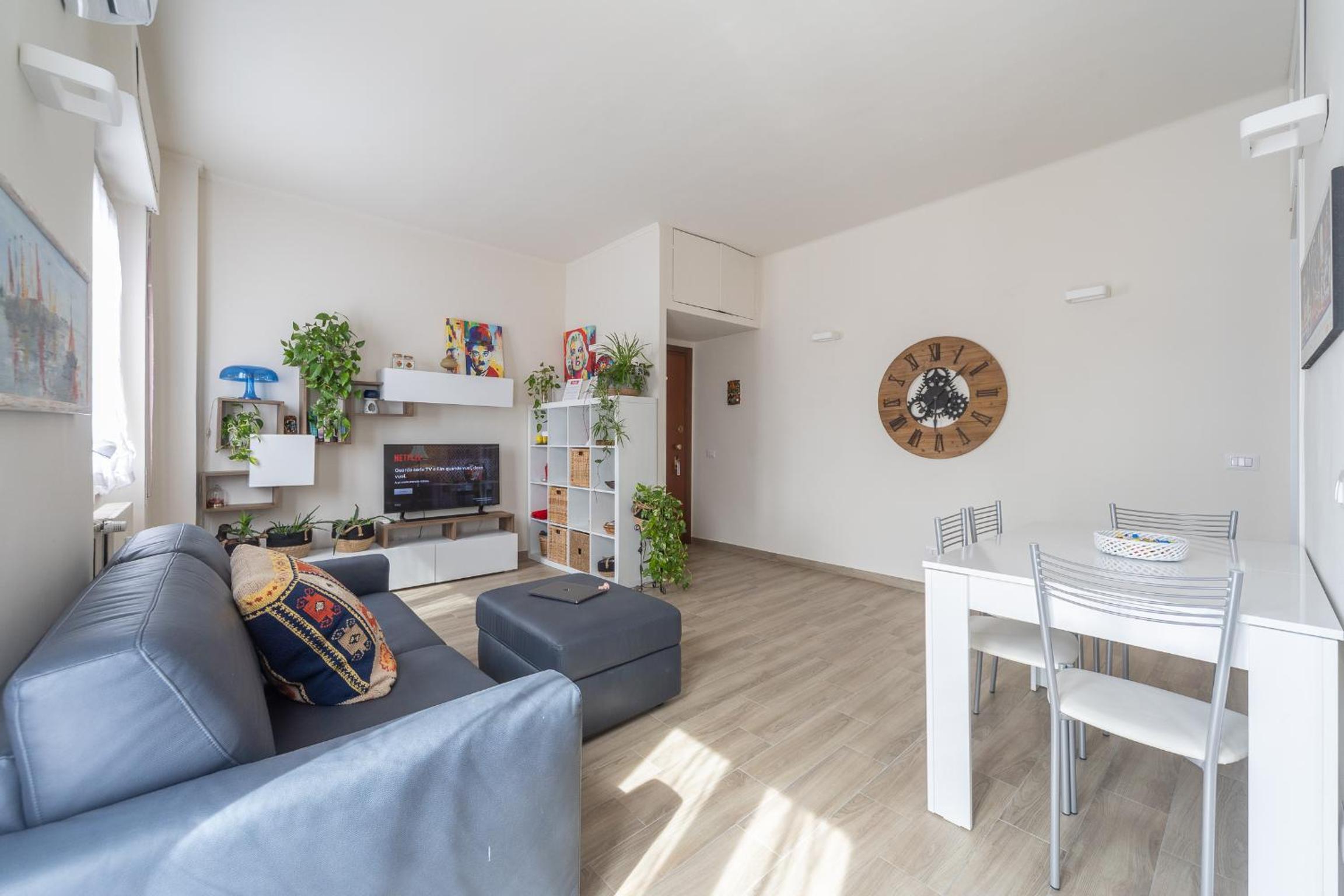 Stylish Porta Romana Apartment with terrace