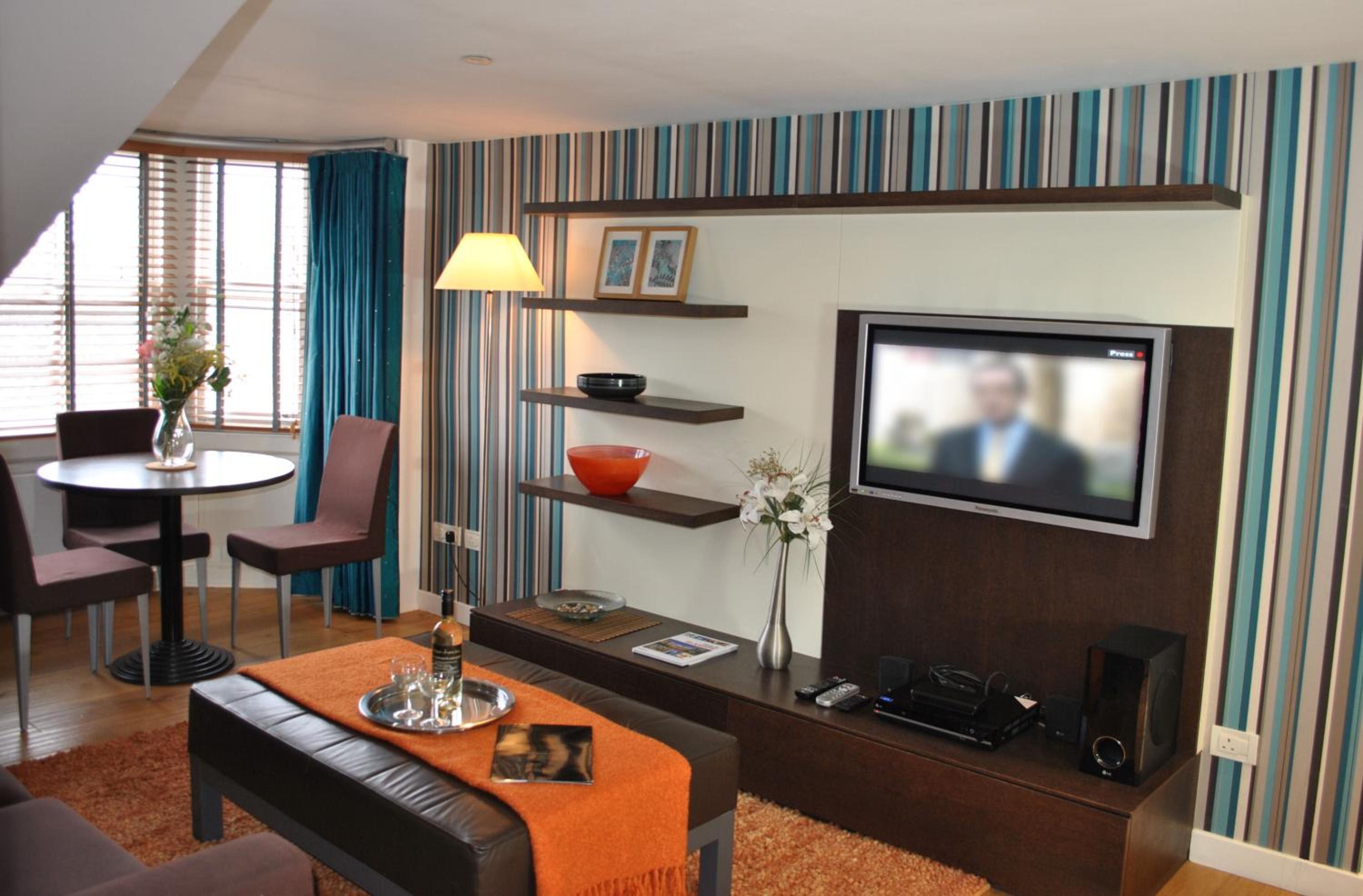 Dreamhouse Apartments Glasgow West End view 4