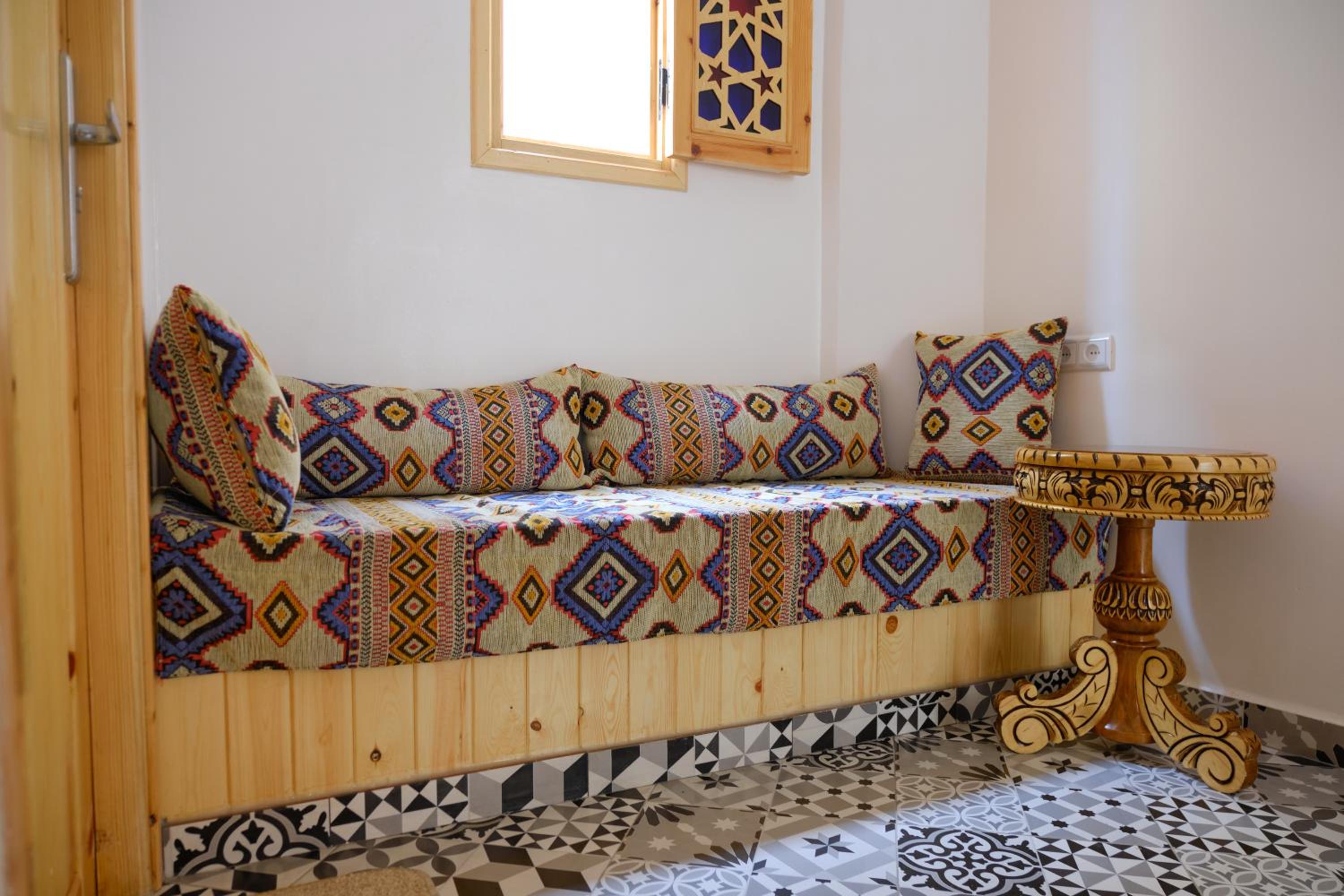 Aura Guest House