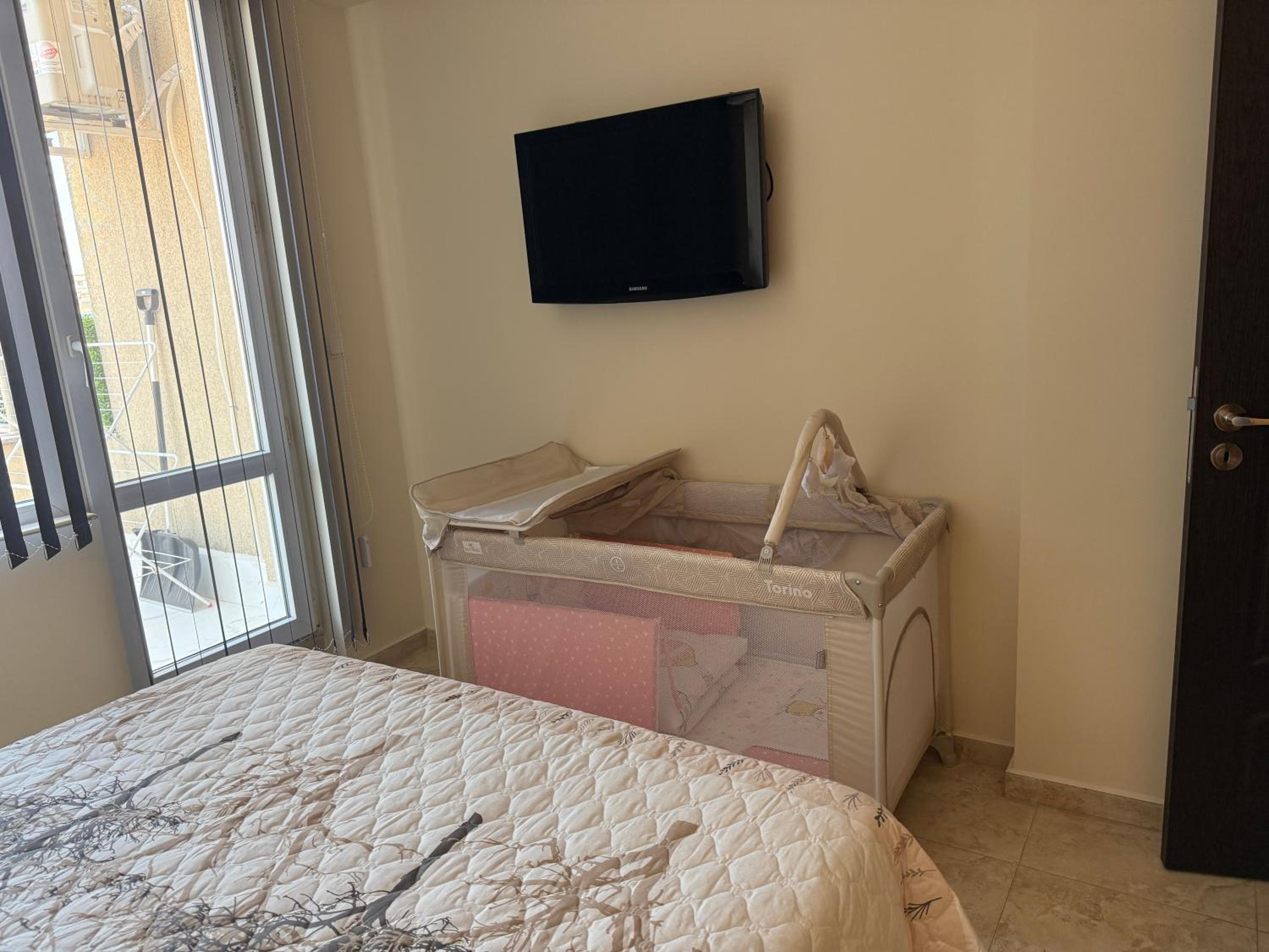 Apartment near Vitosha mountain, self check-in, with underground parking