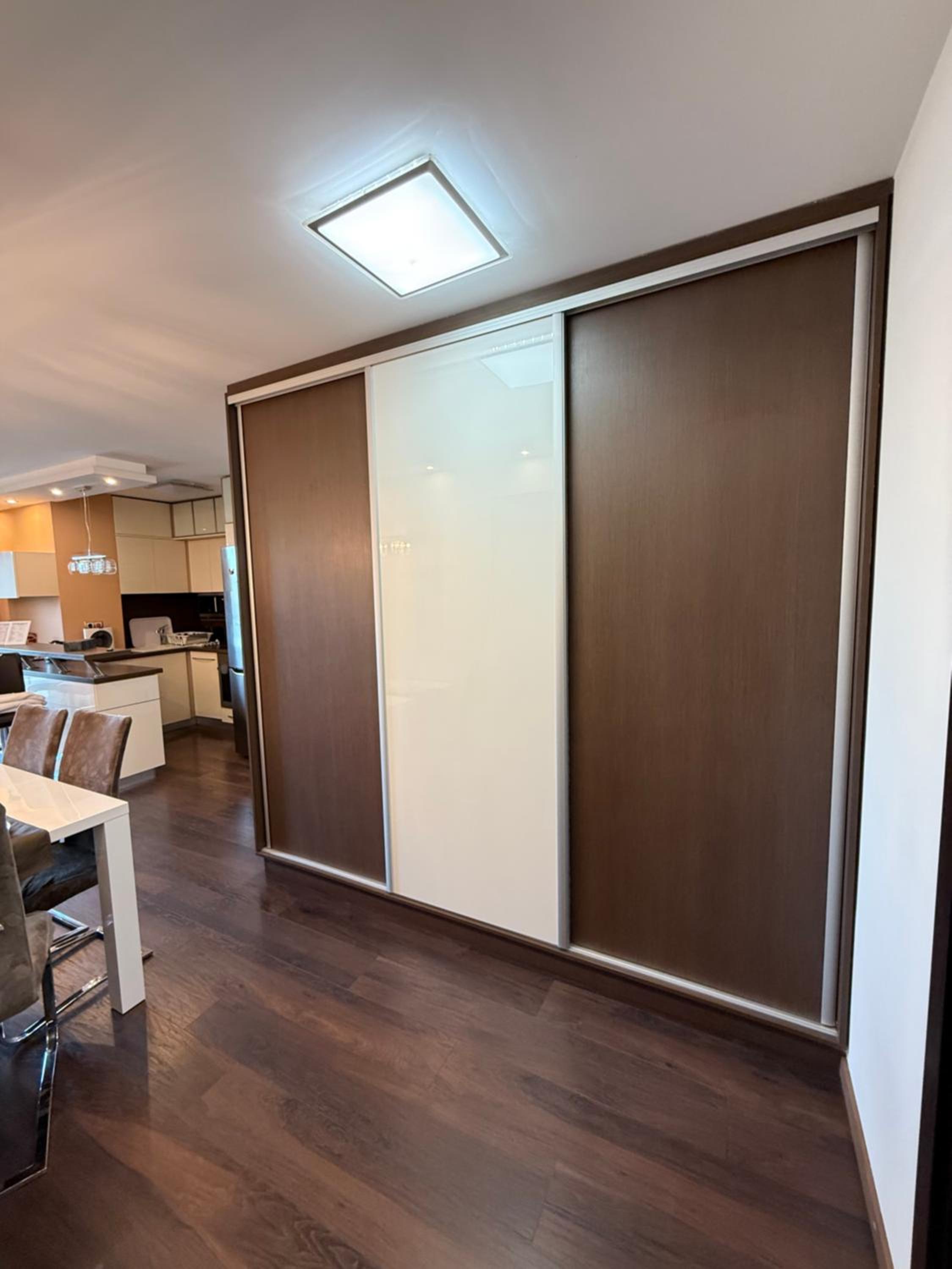 Local-Lux Premium Apartment- 2 Bedrooms Balcony -2 Private Parking