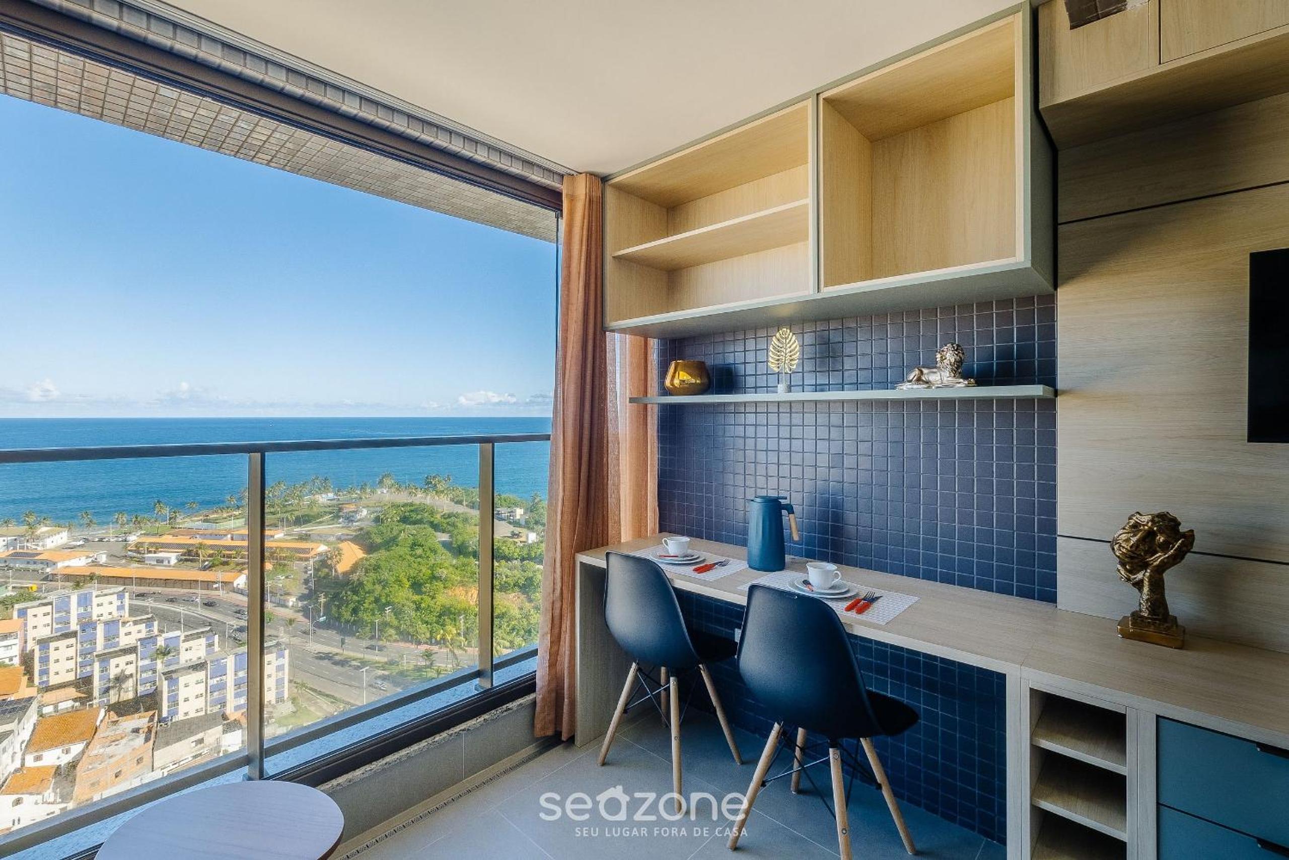 Apartments in a building with a pool 800m from the beach in Salvador - EDF