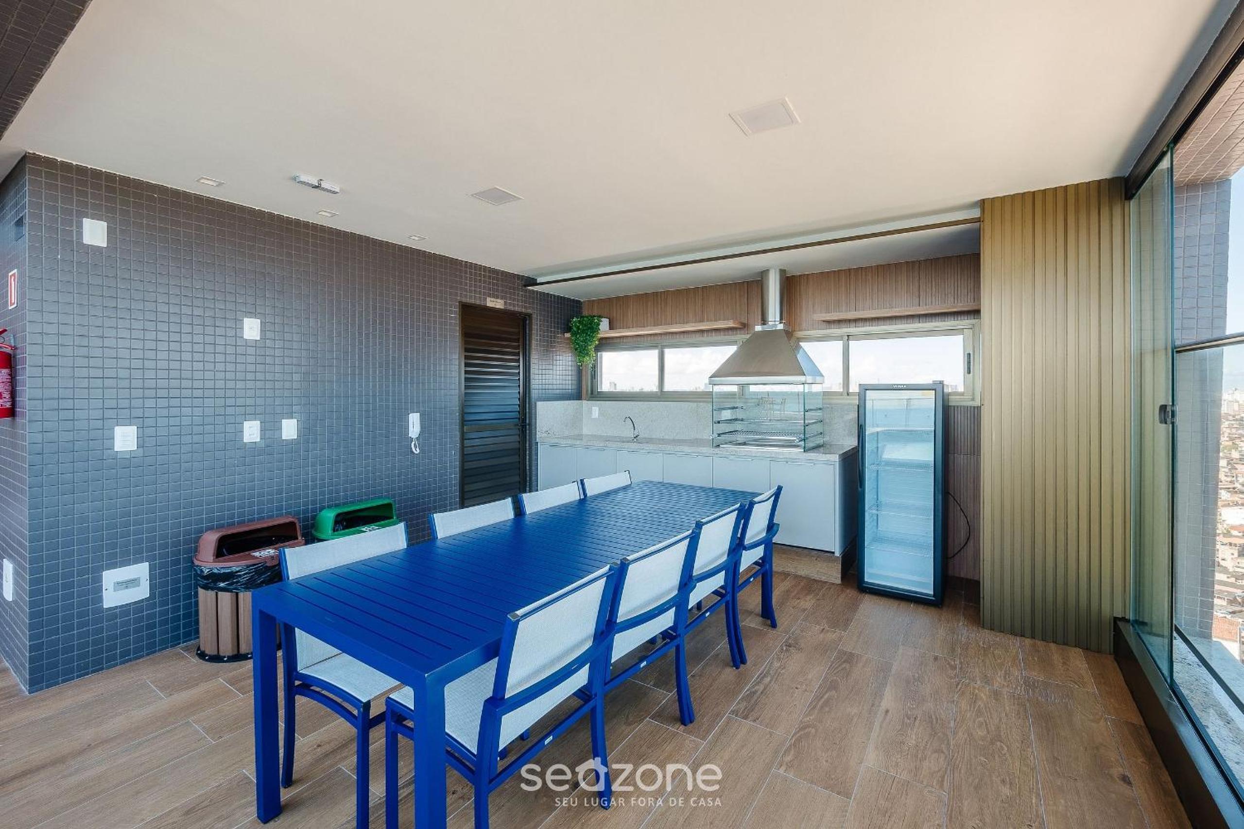 Apartments in a building with a pool 800m from the beach in Salvador - EDF