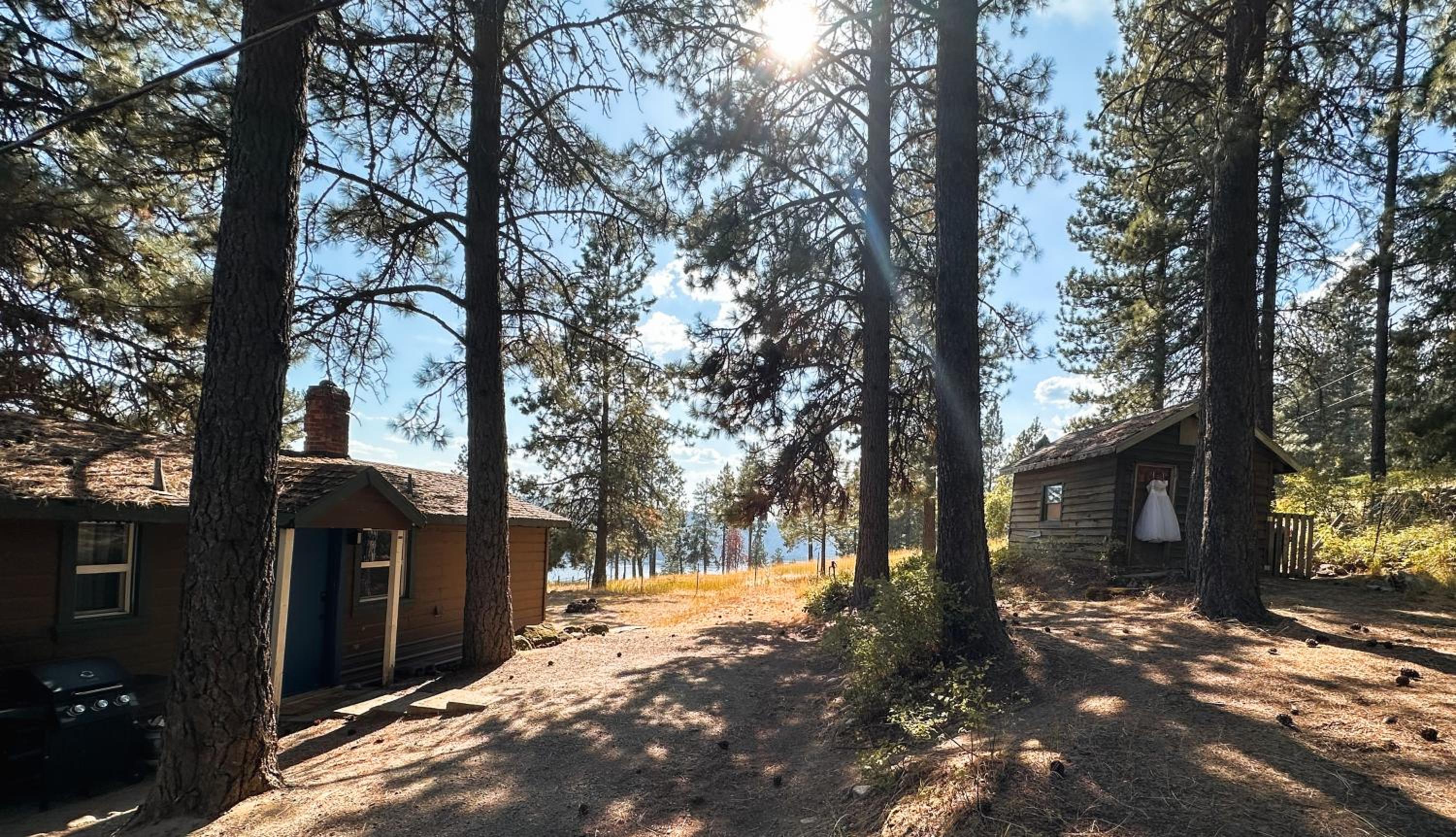 Cabin Getaway with Lake View!