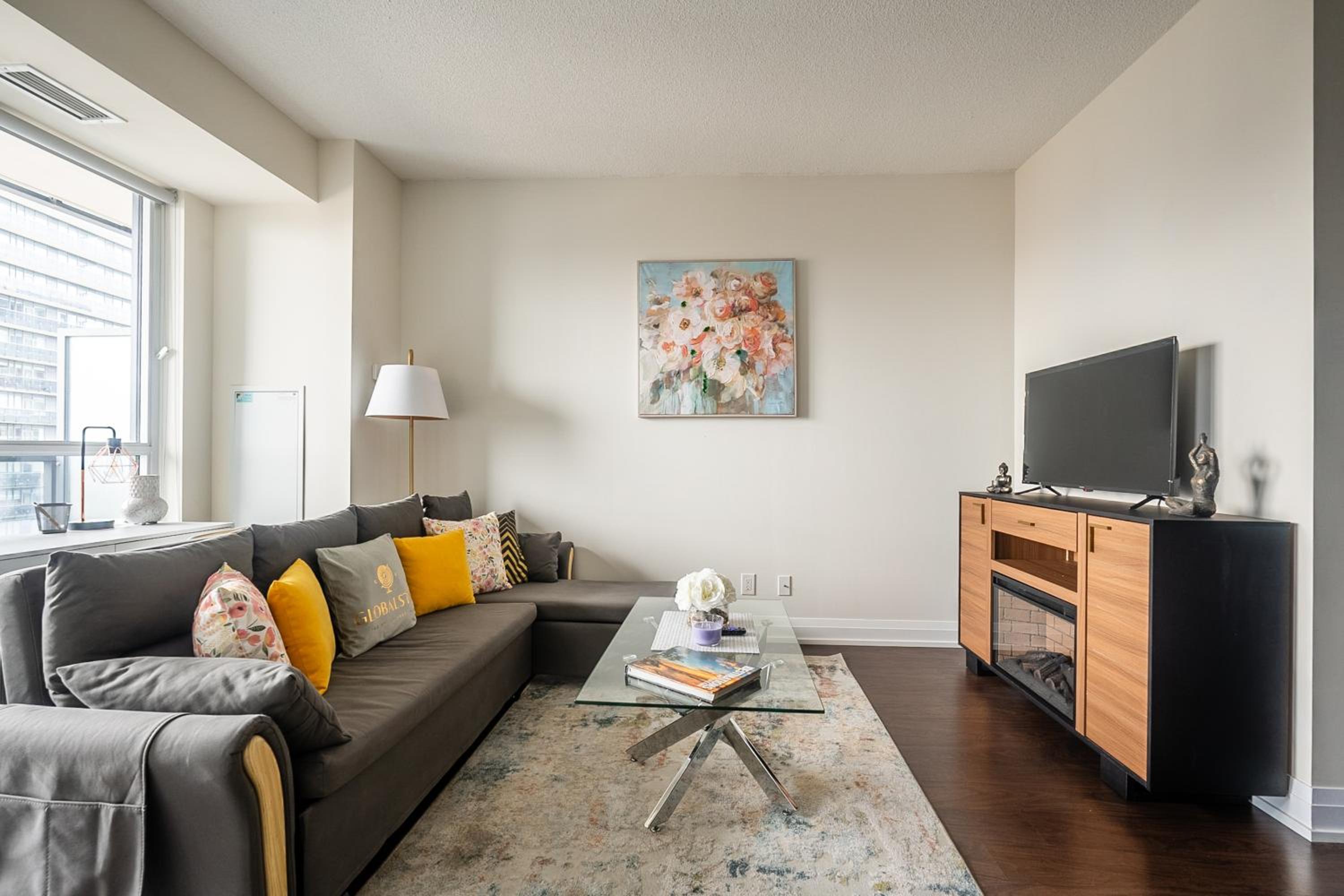 Elegance In peonies 23 Floor 1Br Free parking