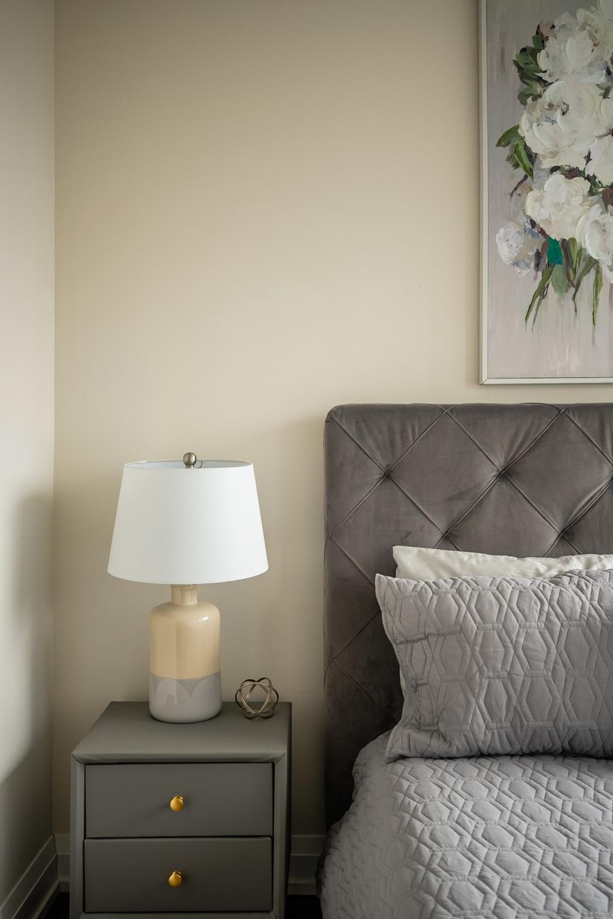 Elegance In peonies 23 Floor 1Br Free parking