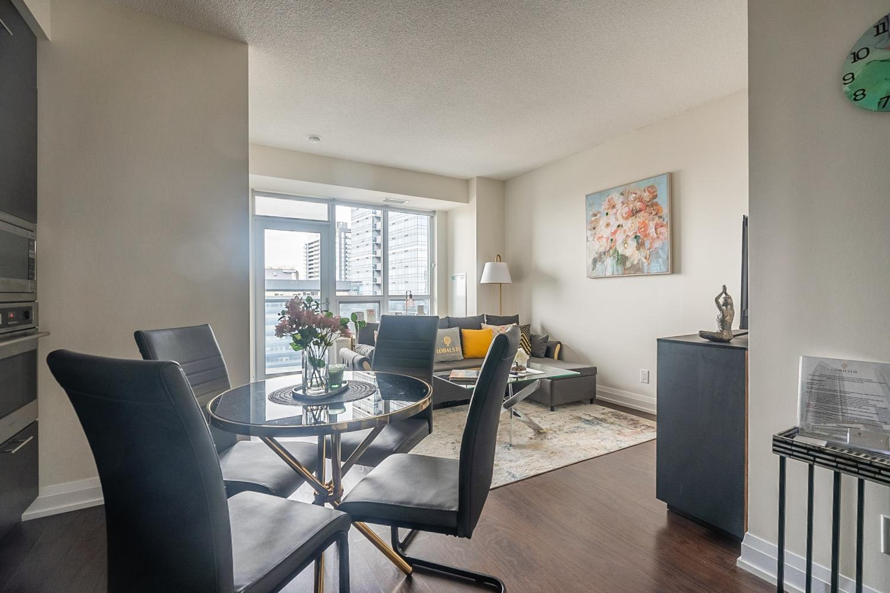 Elegance In peonies 23 Floor 1Br Free parking