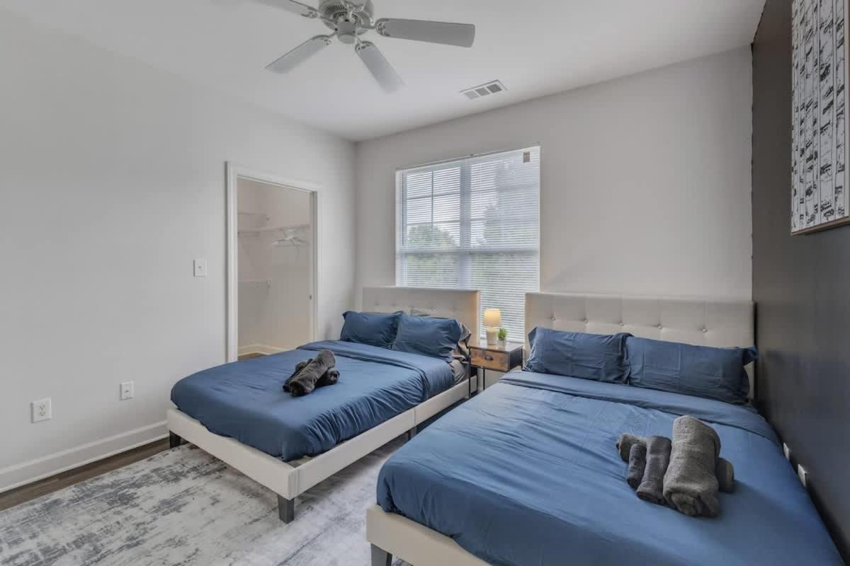 Upscale King 3BR Suite Mins to Downtown Raleigh