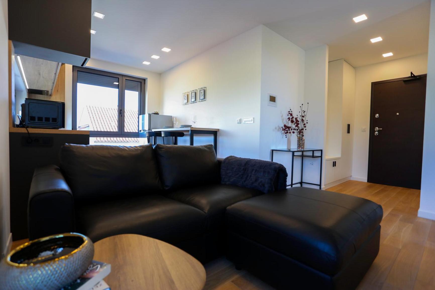 Good Time Apartment