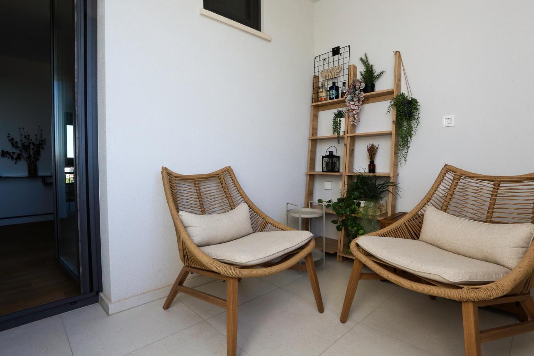 Good Time Apartment