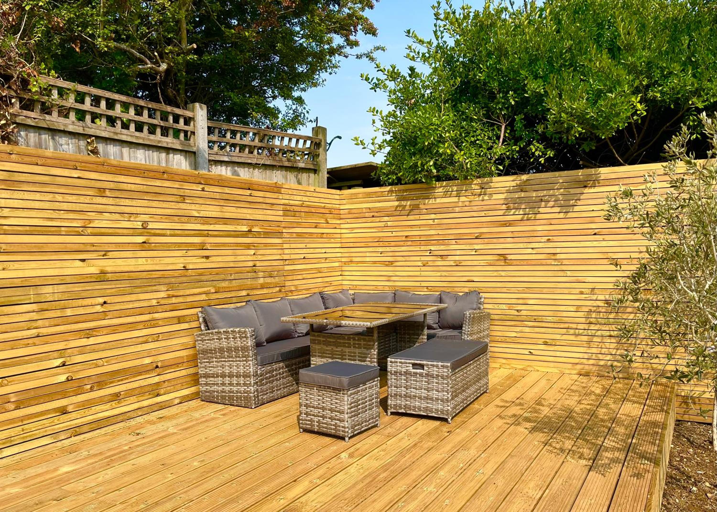 Olive Tree Brighton-Bright & Spacious 4 bedroom home with Garden & Free parking