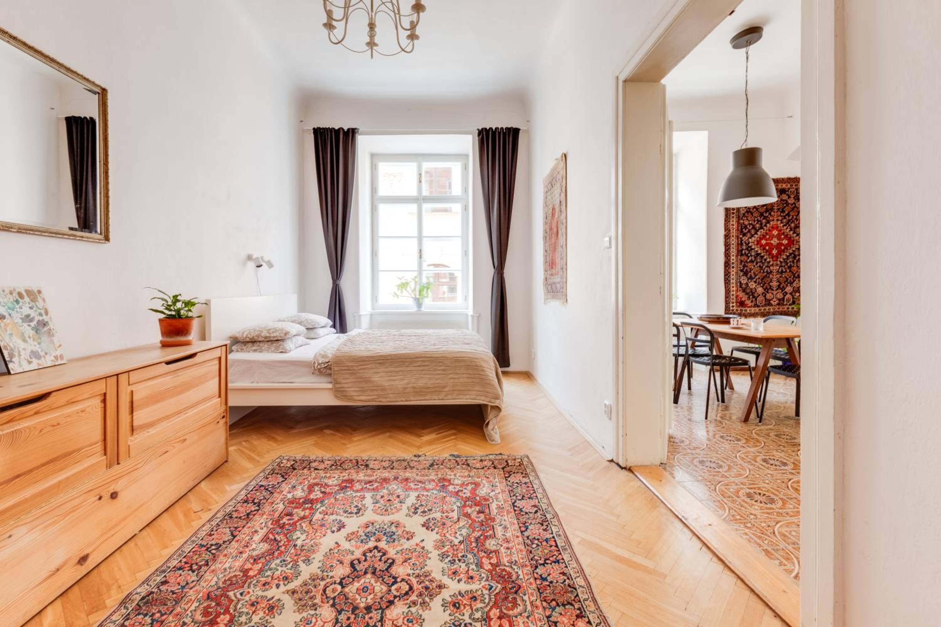 Old Town Magical Stay Comfy 2BDR Historic House