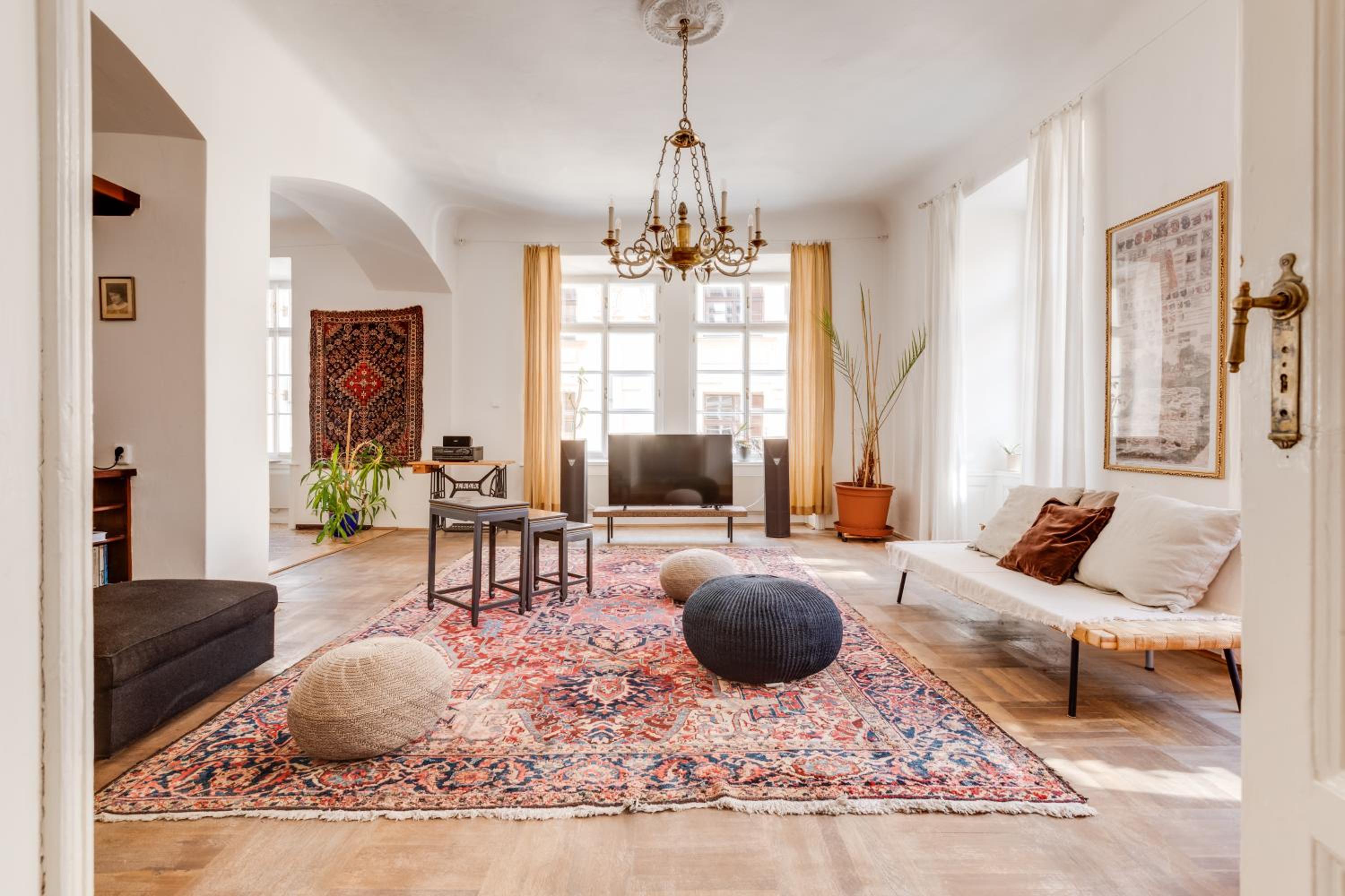 Old Town Magical Stay Comfy 2BDR Historic House