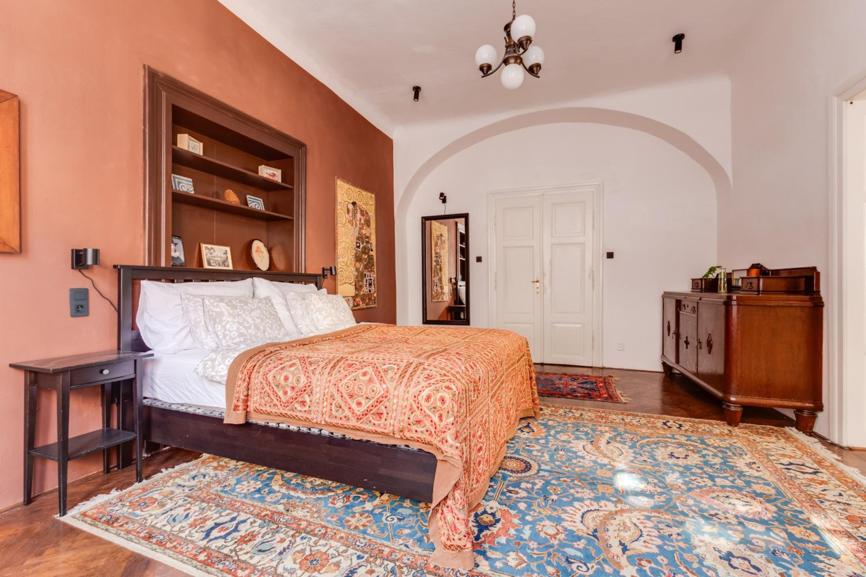 Old Town Magical Stay Comfy 2BDR Historic House