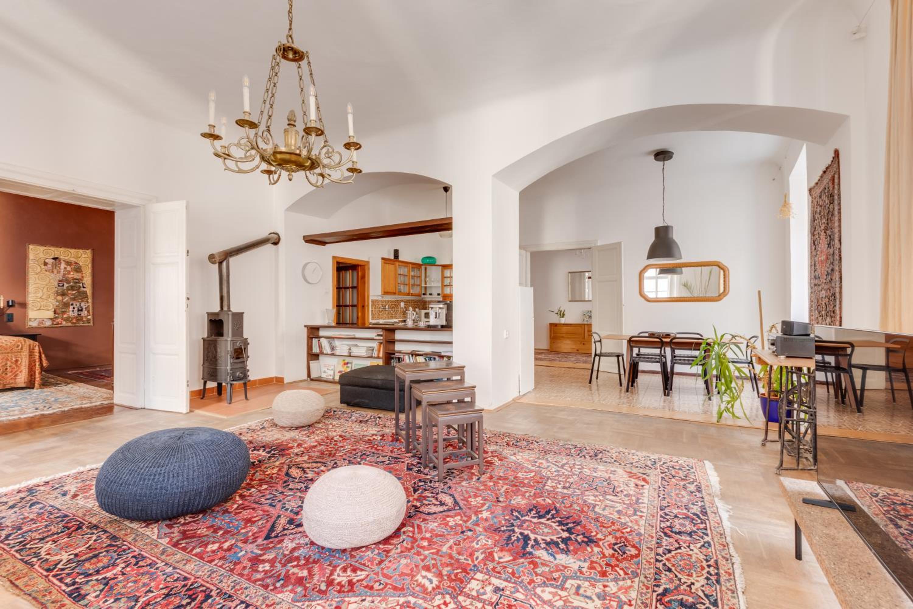 Old Town Magical Stay Comfy 2BDR Historic House
